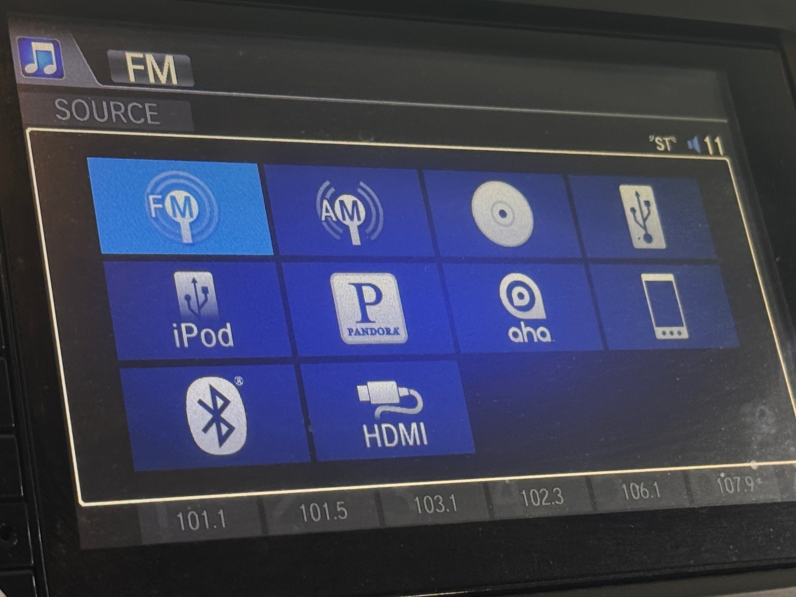 Thumbnail: 2016 Honda CR-V - 4