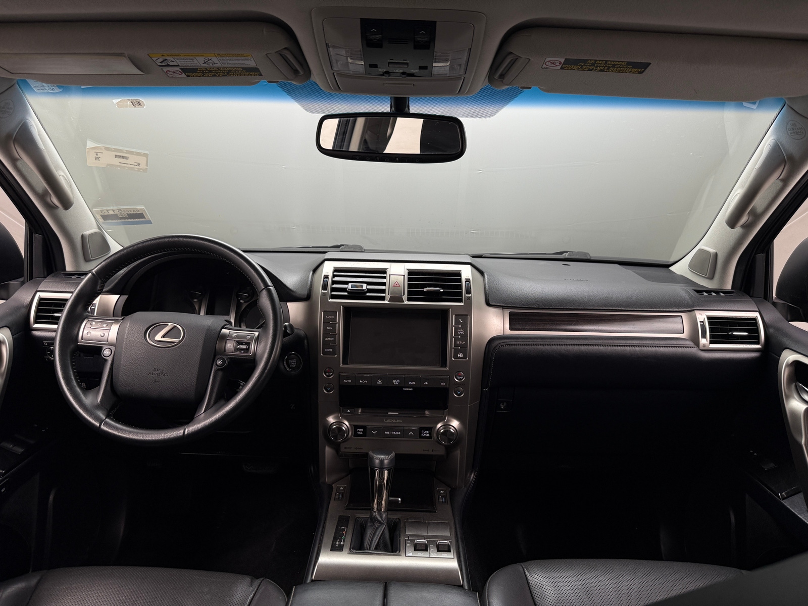 Thumbnail: 2018 Lexus GX - 2
