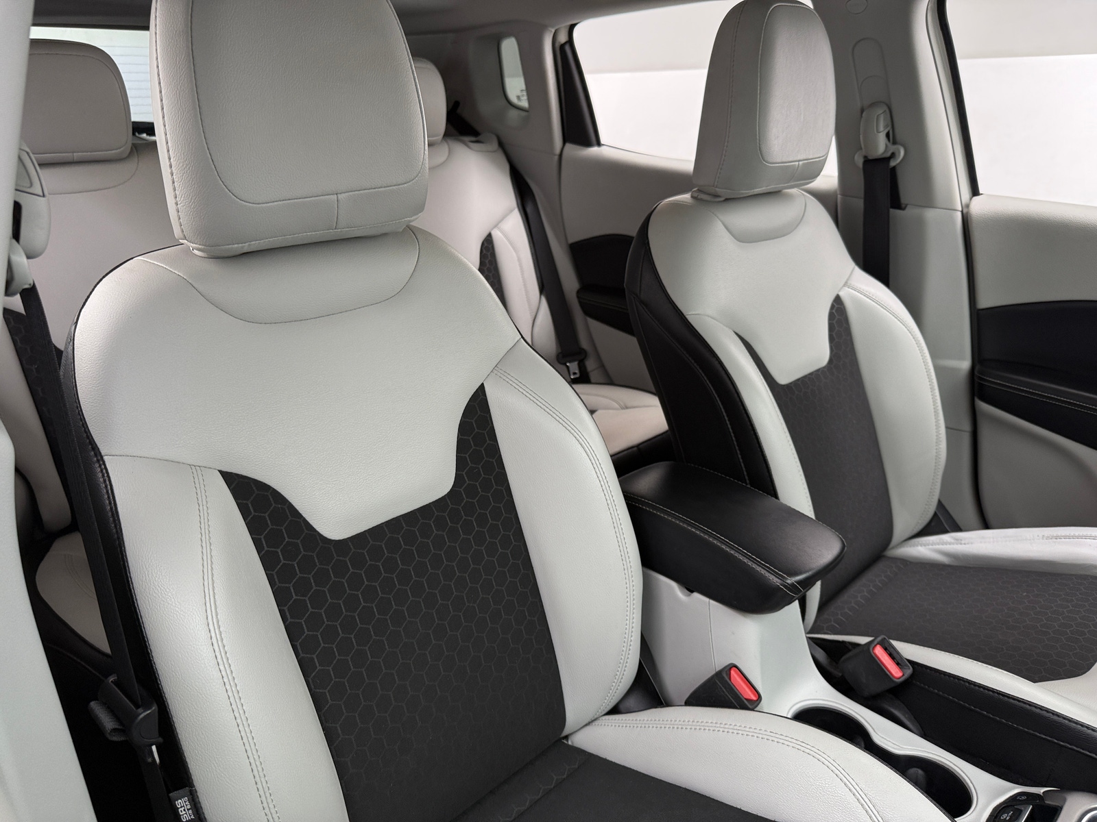 Thumbnail: 2019 Jeep Compass - 2