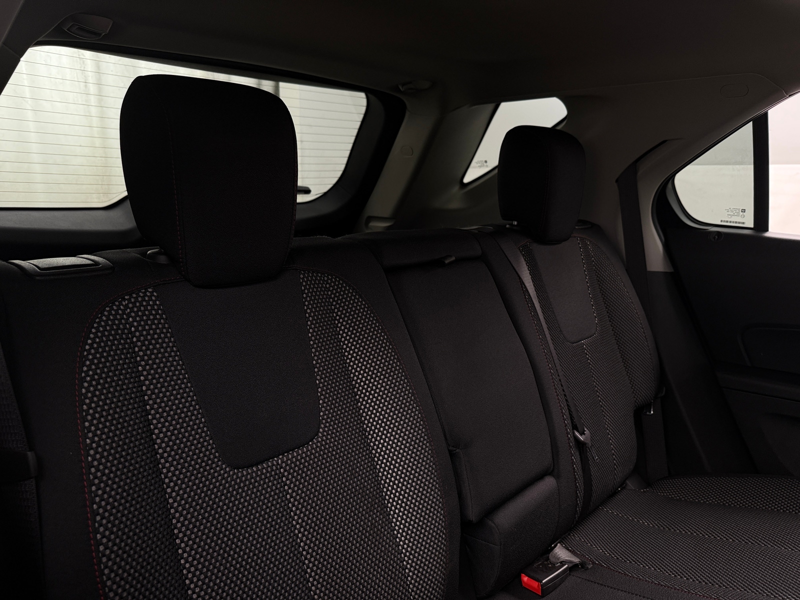Thumbnail: 2017 Chevrolet Equinox - 6