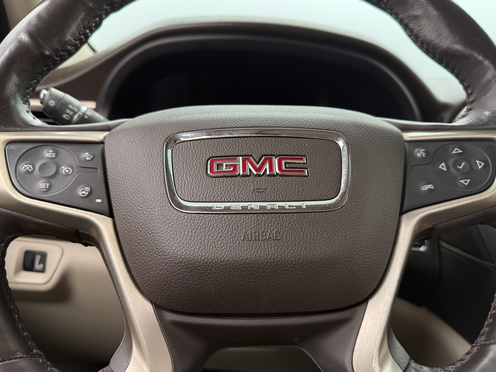 Thumbnail: 2019 GMC Acadia - 4