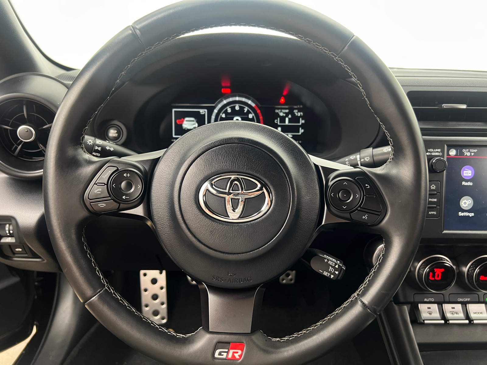 Thumbnail: 2023 Toyota GR86 - 4