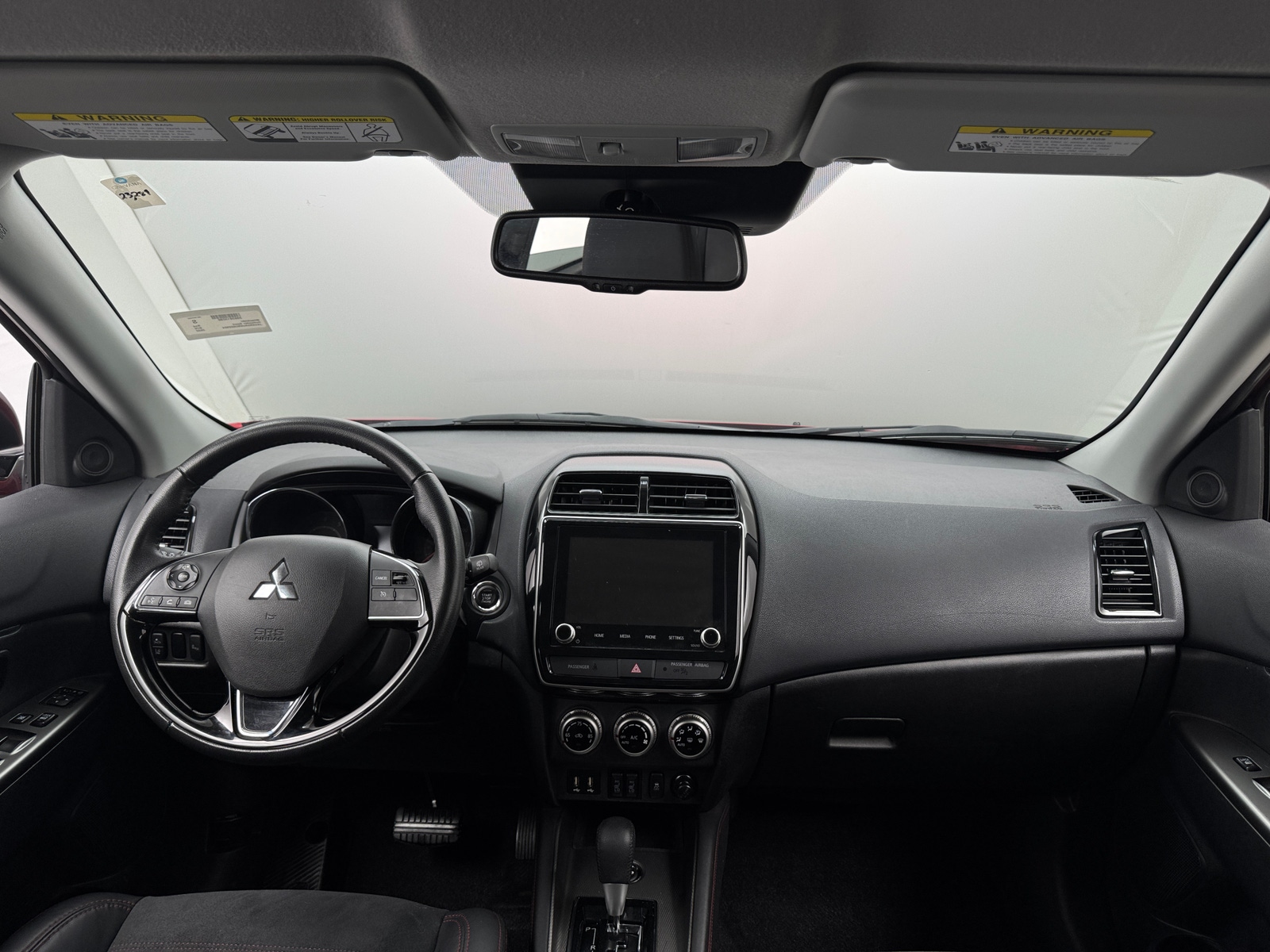 Thumbnail: 2022 Mitsubishi Outlander Sport - 3