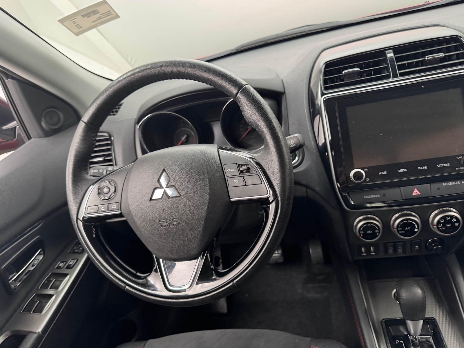 Thumbnail: 2022 Mitsubishi Outlander Sport - 5