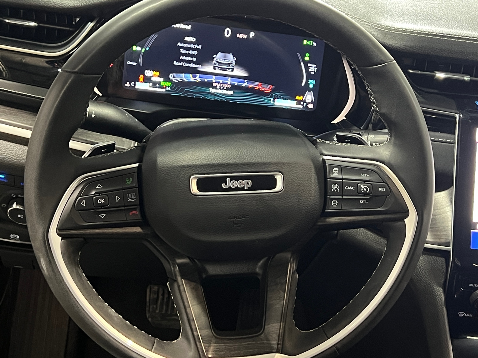 Thumbnail: 2023 Jeep Grand Cherokee - 5
