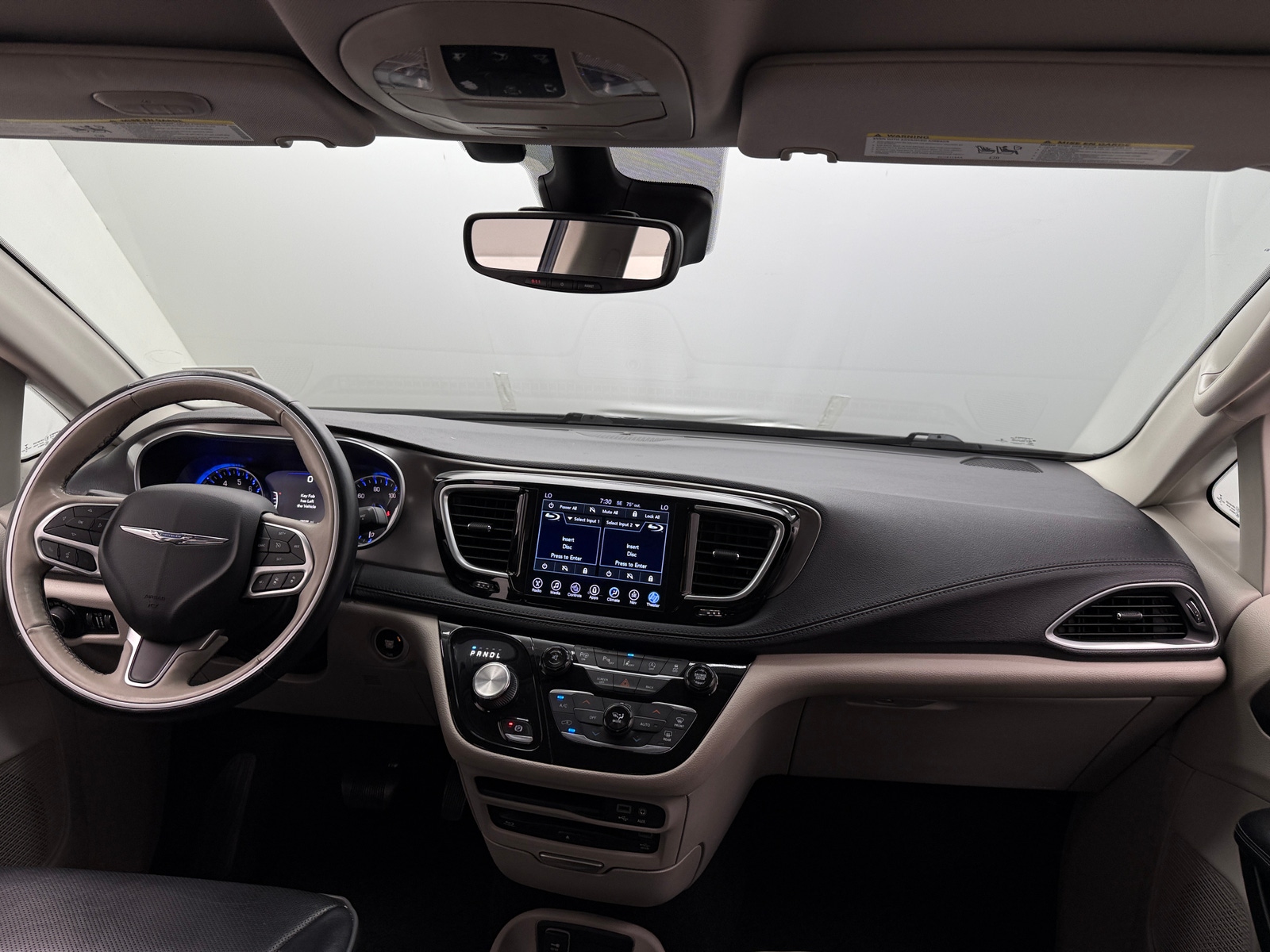Thumbnail: 2017 Chrysler Pacifica - 2