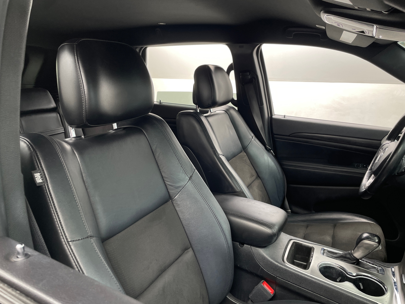 Thumbnail: 2020 Jeep Grand Cherokee - 2