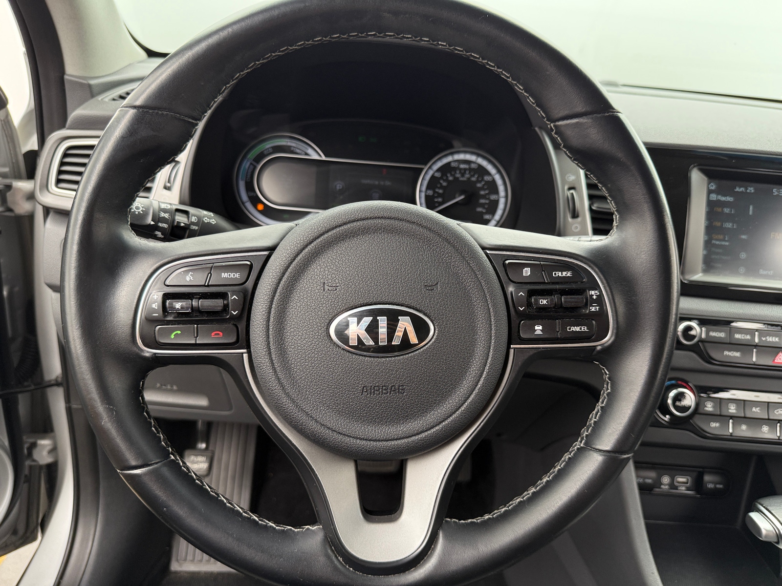 Thumbnail: 2019 Kia Niro - 5