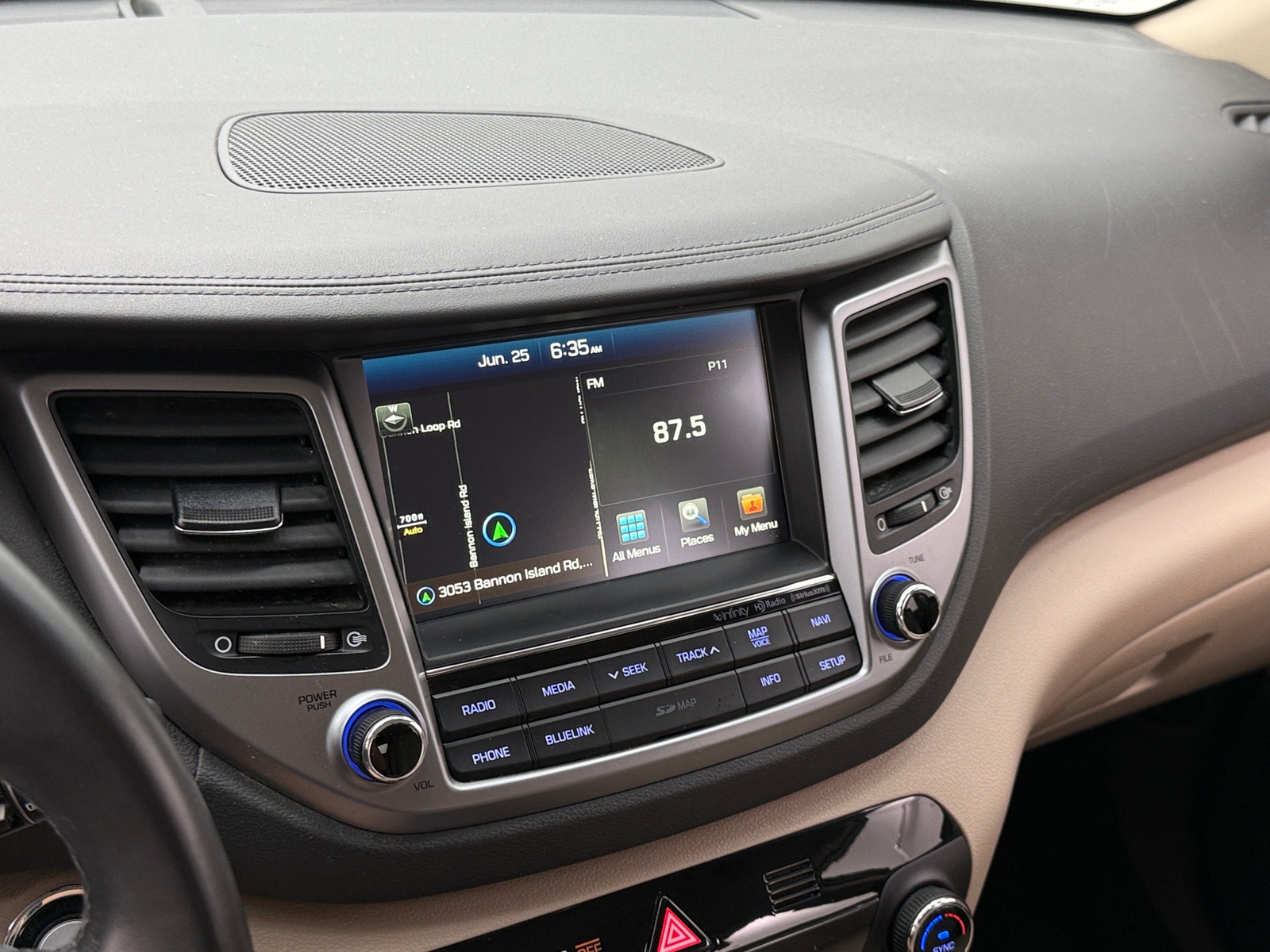 Thumbnail: 2017 Hyundai Tucson - 3