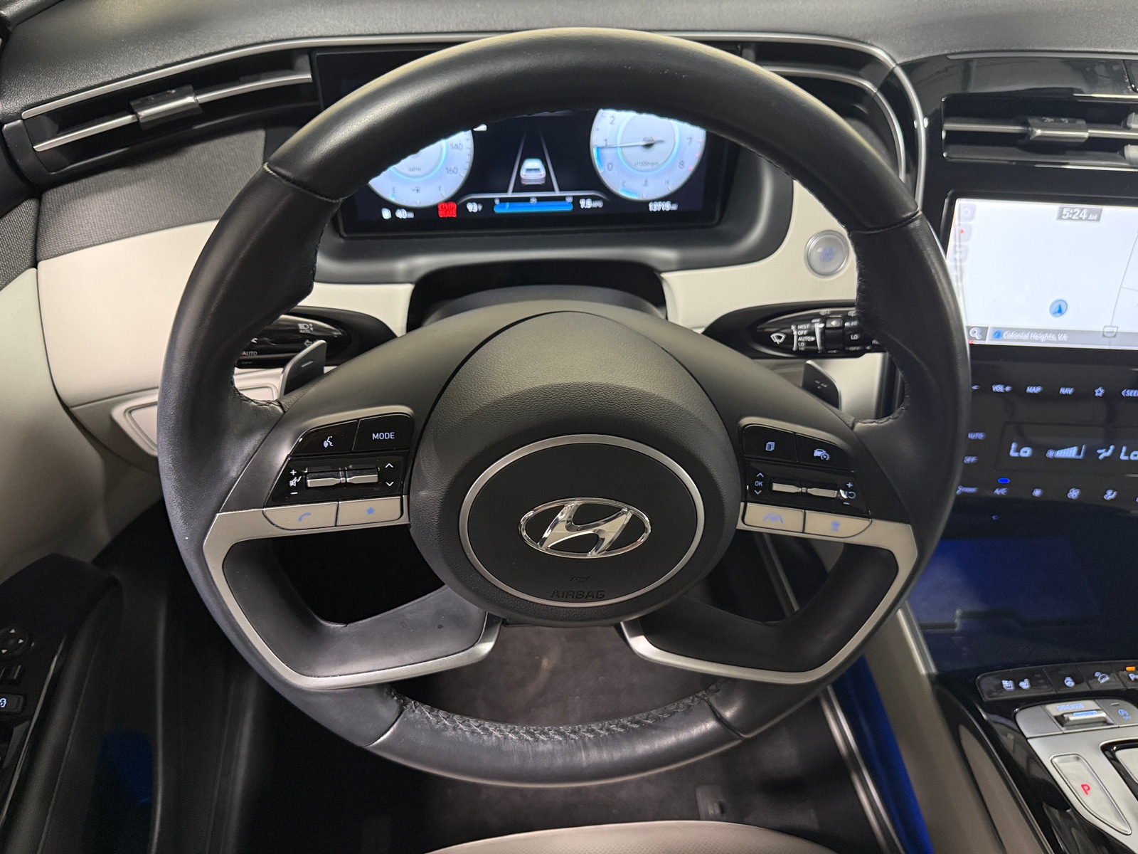 Thumbnail: 2022 Hyundai Tucson - 4