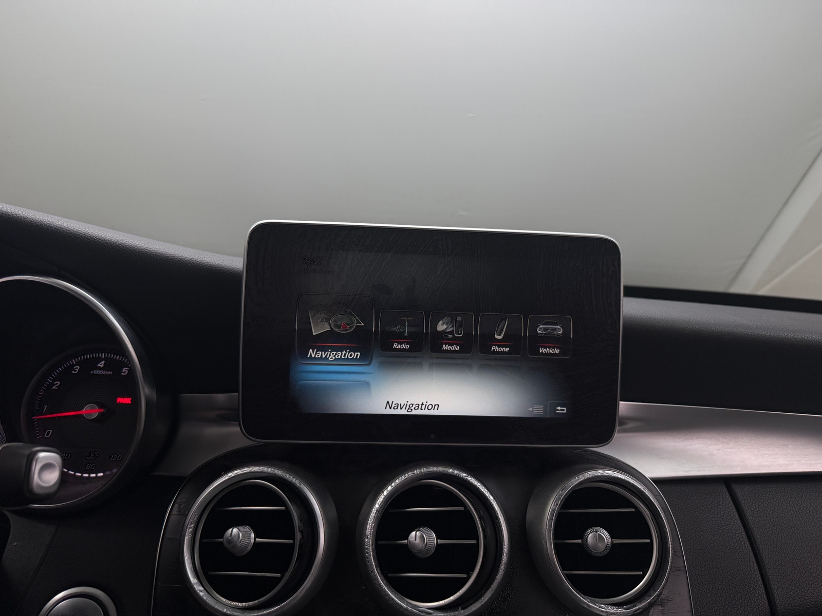 Thumbnail: 2017 Mercedes-Benz C-Class - 3