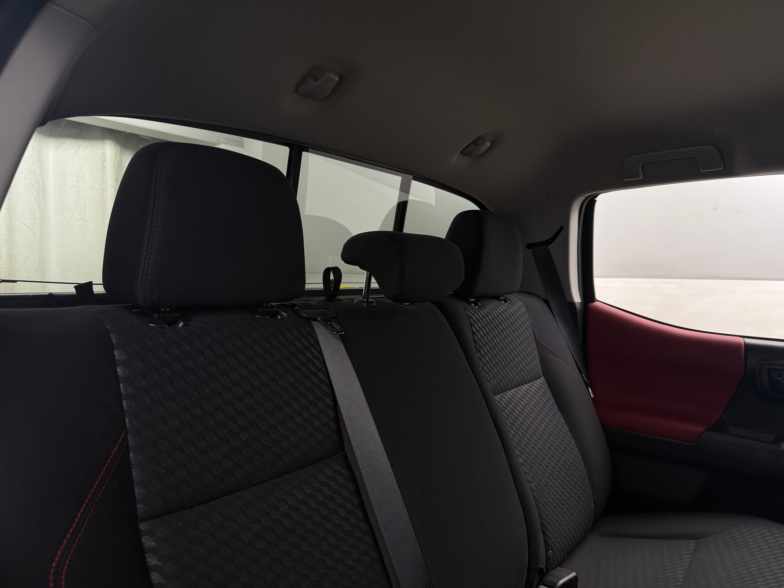 Thumbnail: 2021 Toyota Tacoma - 6
