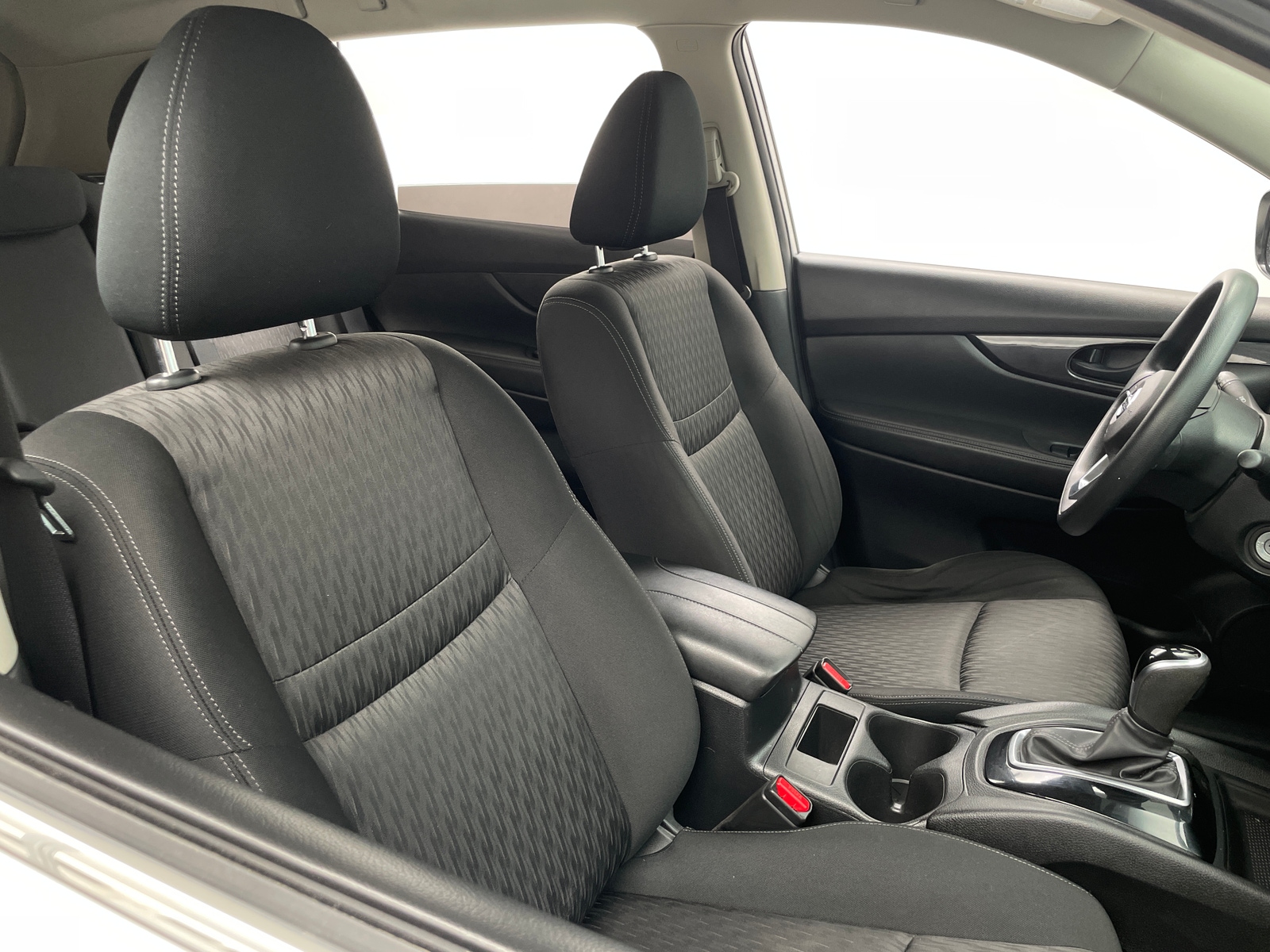 Thumbnail: 2020 Nissan Rogue - 2