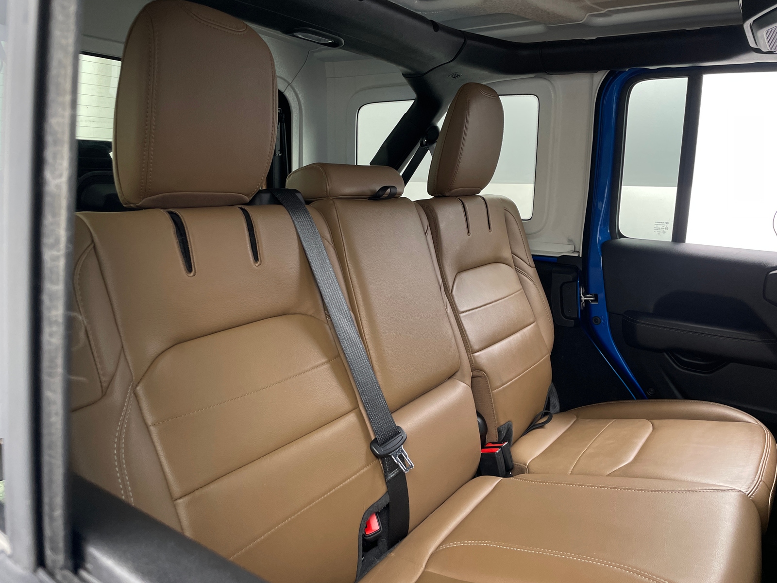Thumbnail: 2021 Jeep Wrangler - 5