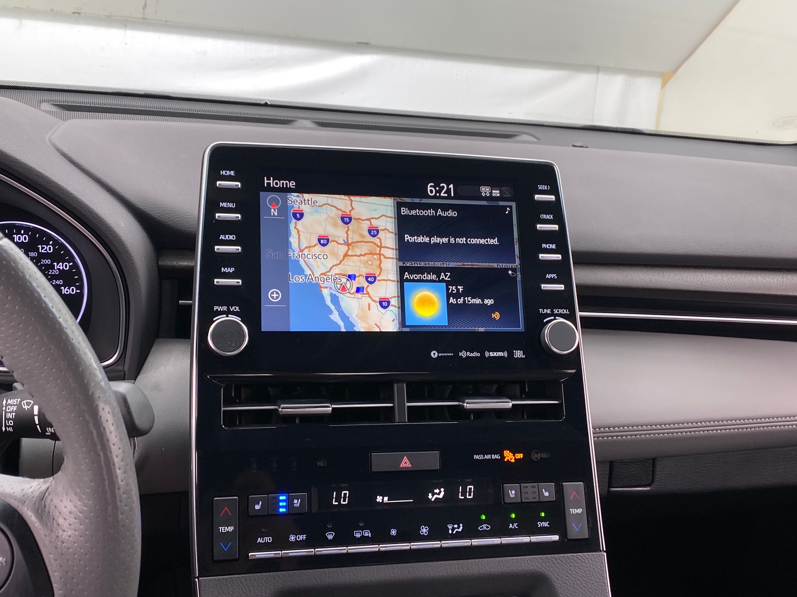 Thumbnail: 2020 Toyota Avalon - 3