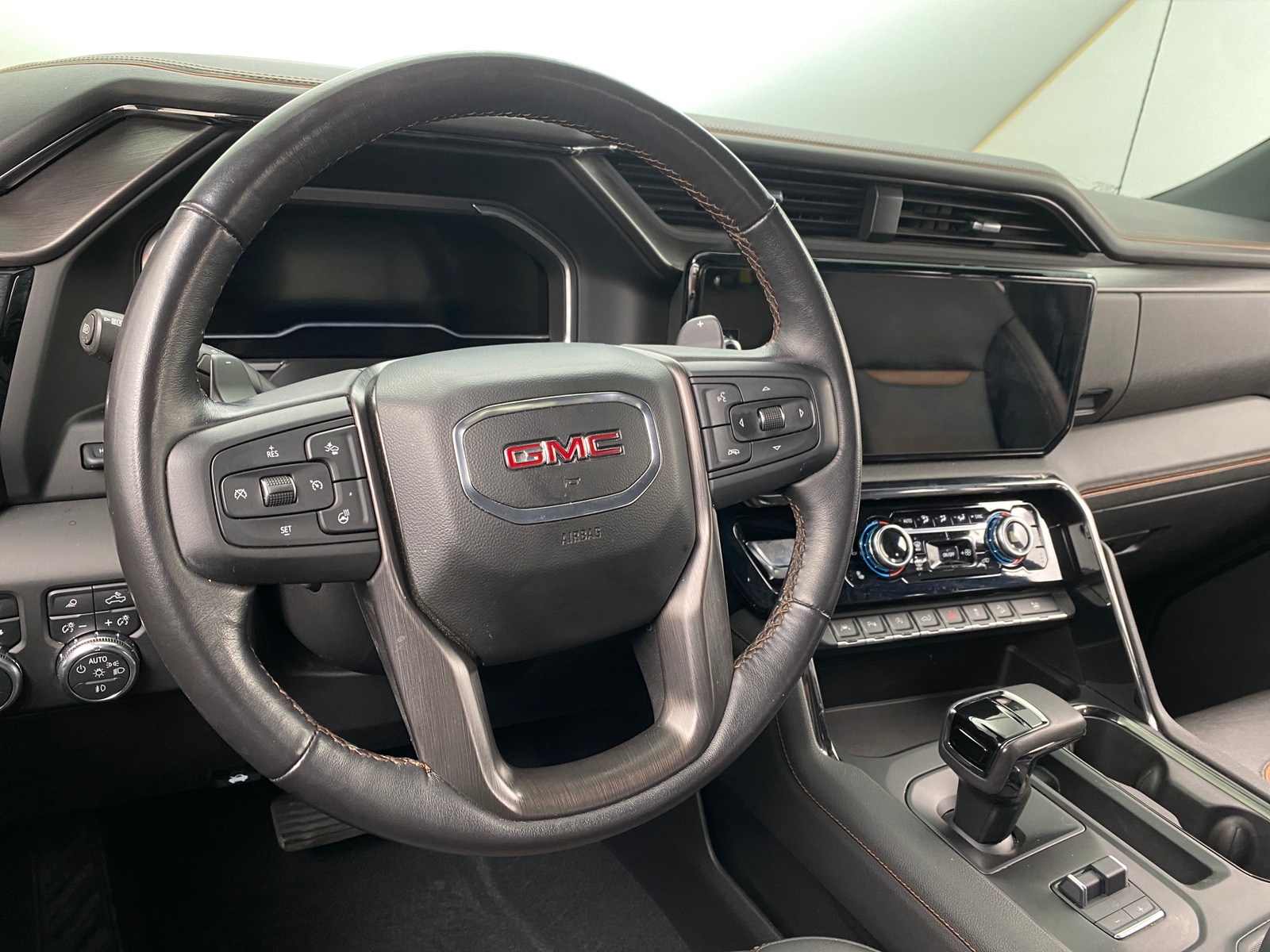 Thumbnail: 2022 GMC Sierra 1500 - 4