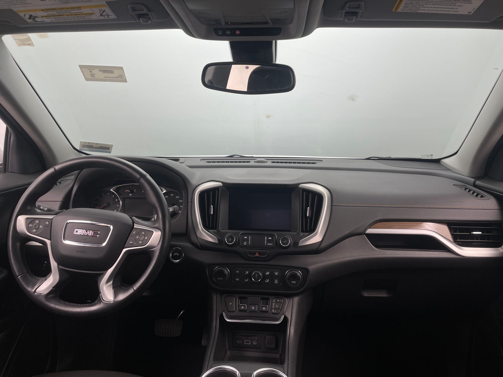 Thumbnail: 2020 GMC Terrain - 3