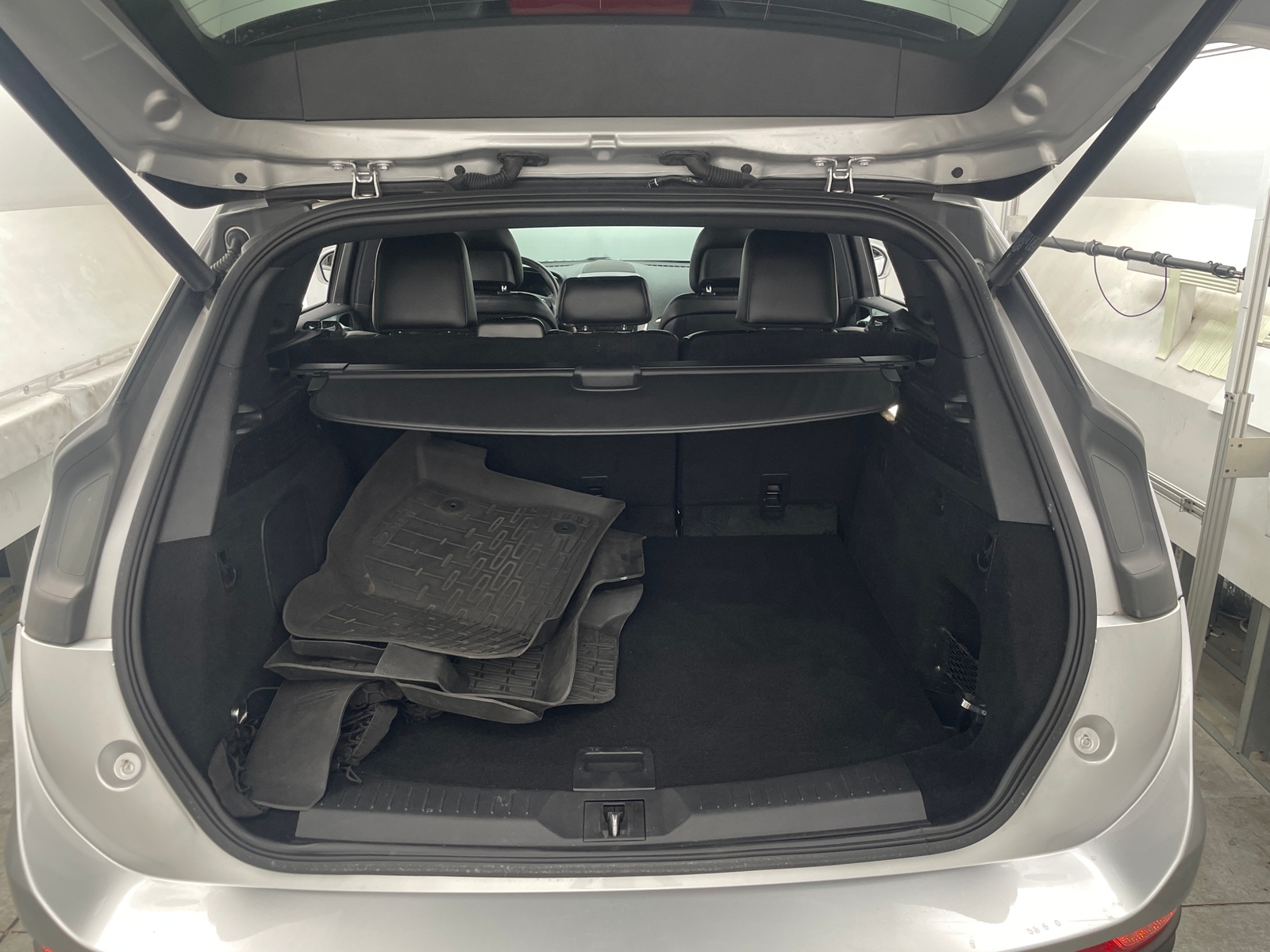 Thumbnail: 2019 Lincoln MKC - 6