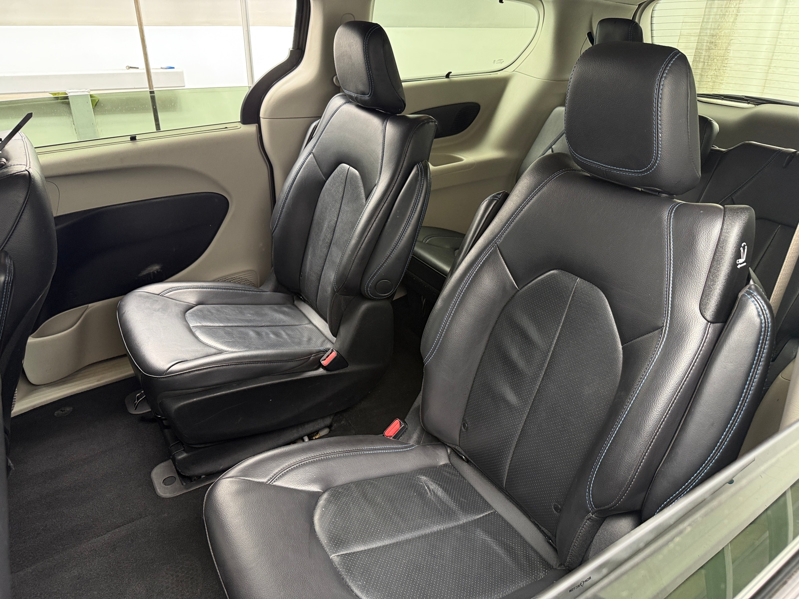 Thumbnail: 2021 Chrysler Pacifica - 5