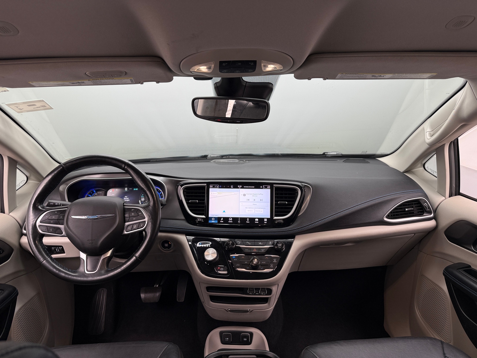 Thumbnail: 2021 Chrysler Pacifica - 2