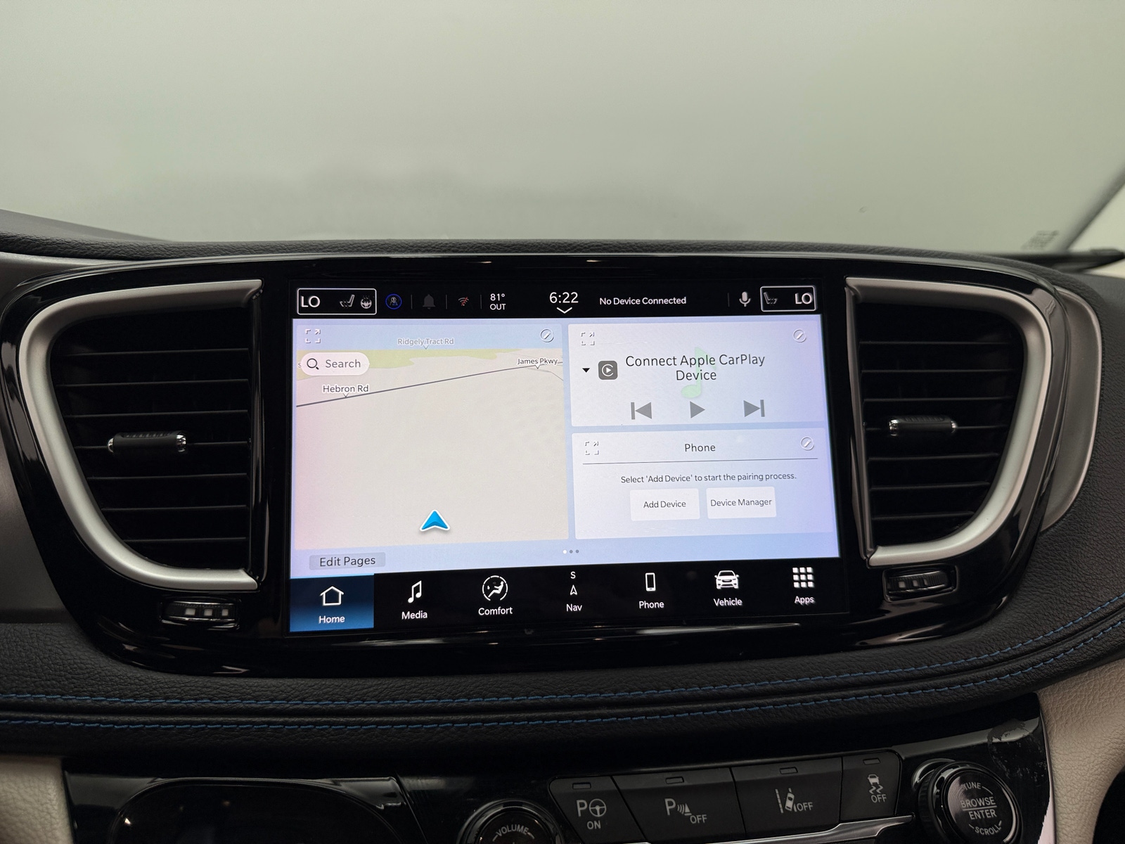 Thumbnail: 2021 Chrysler Pacifica - 3
