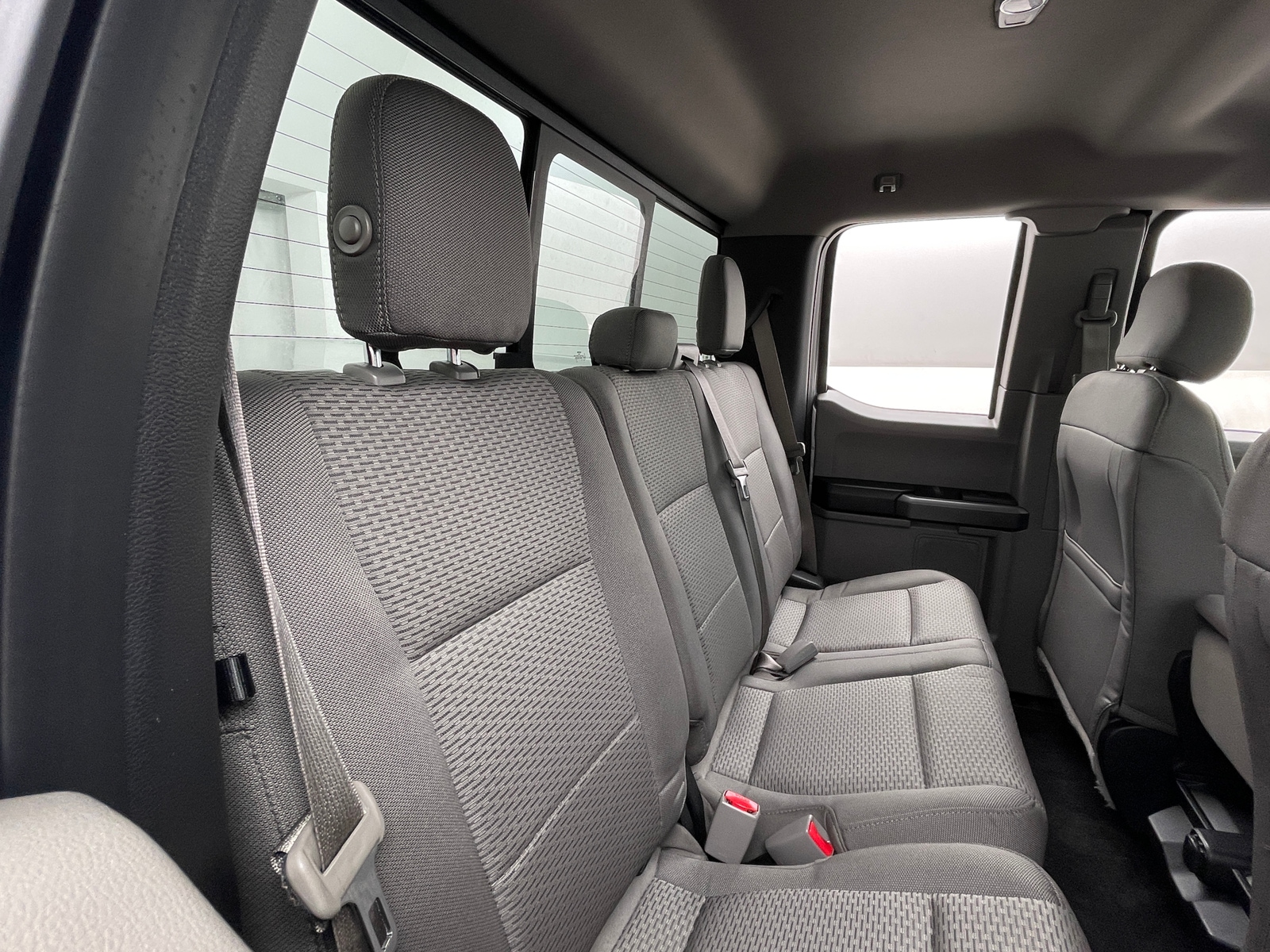 Thumbnail: 2015 Ford Econoline - 6