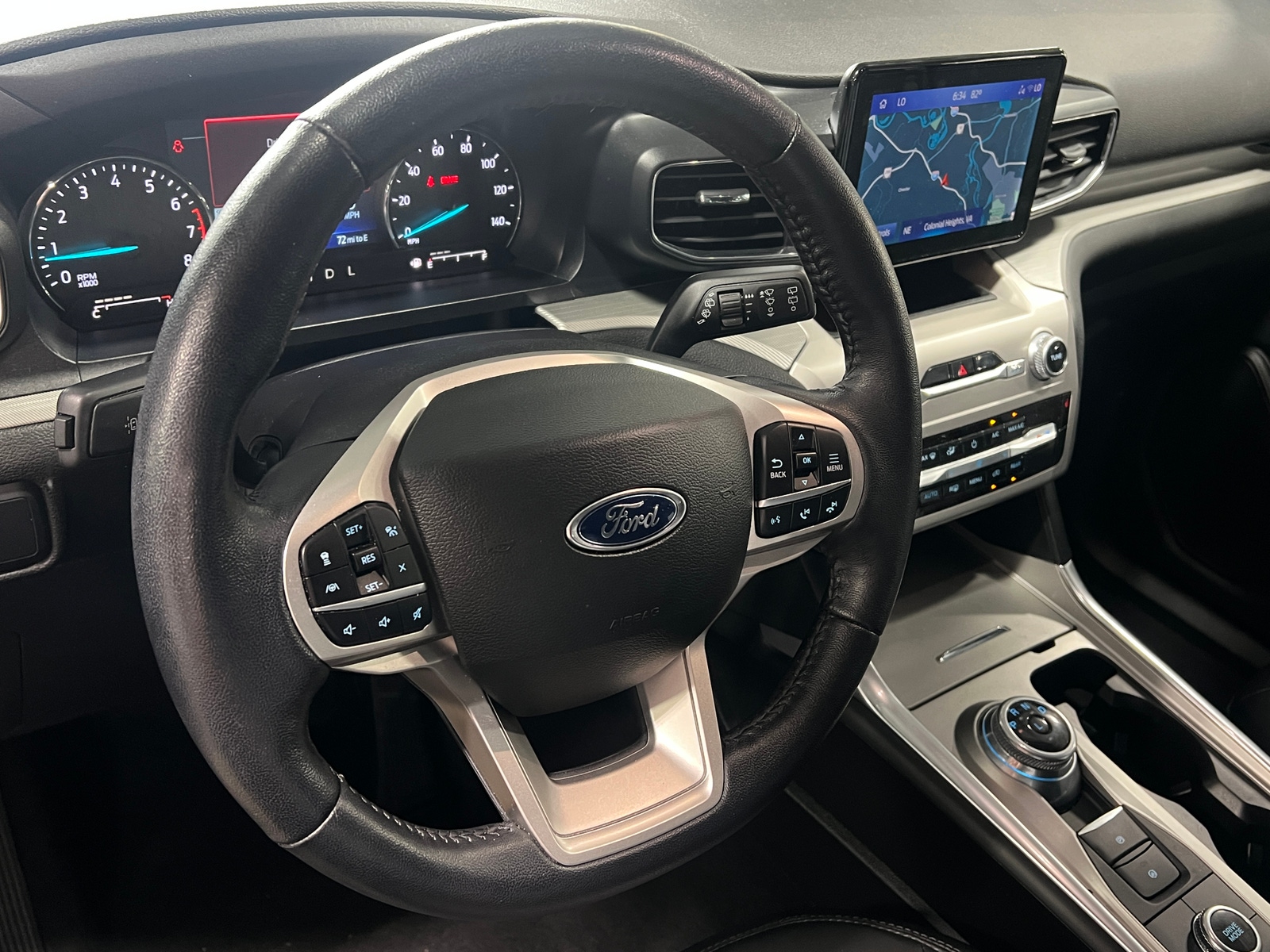 Thumbnail: 2022 Ford Explorer - 5