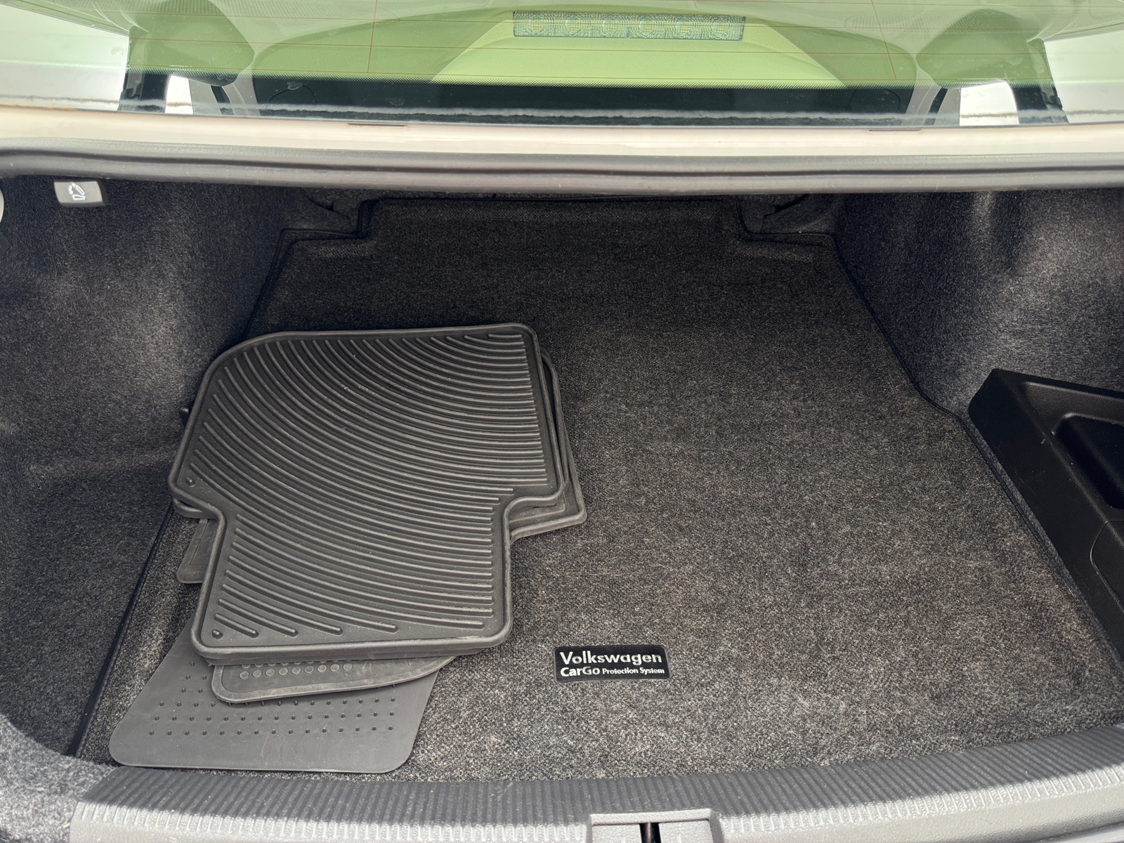 Thumbnail: 2014 Volkswagen Passat - 6