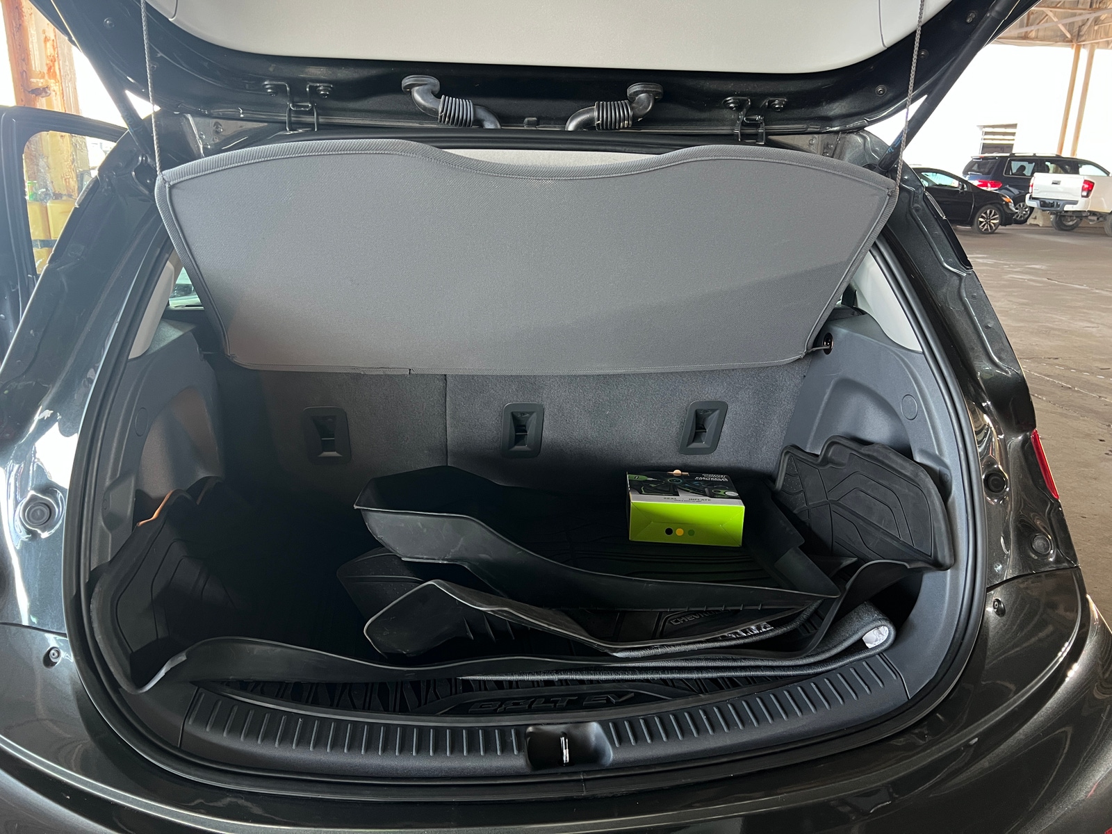 Thumbnail: 2020 Chevrolet Bolt EV - 6