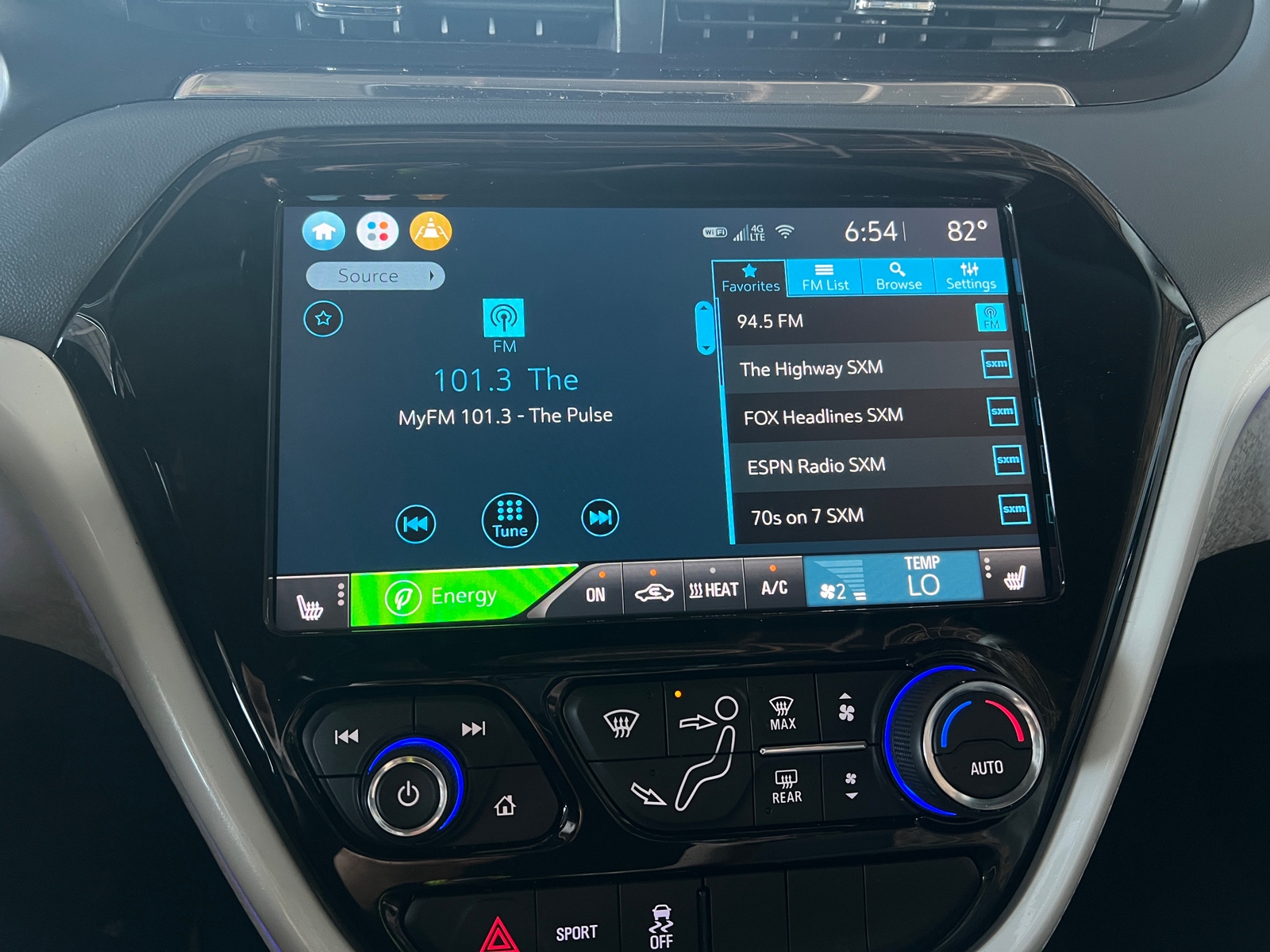Thumbnail: 2020 Chevrolet Bolt EV - 3