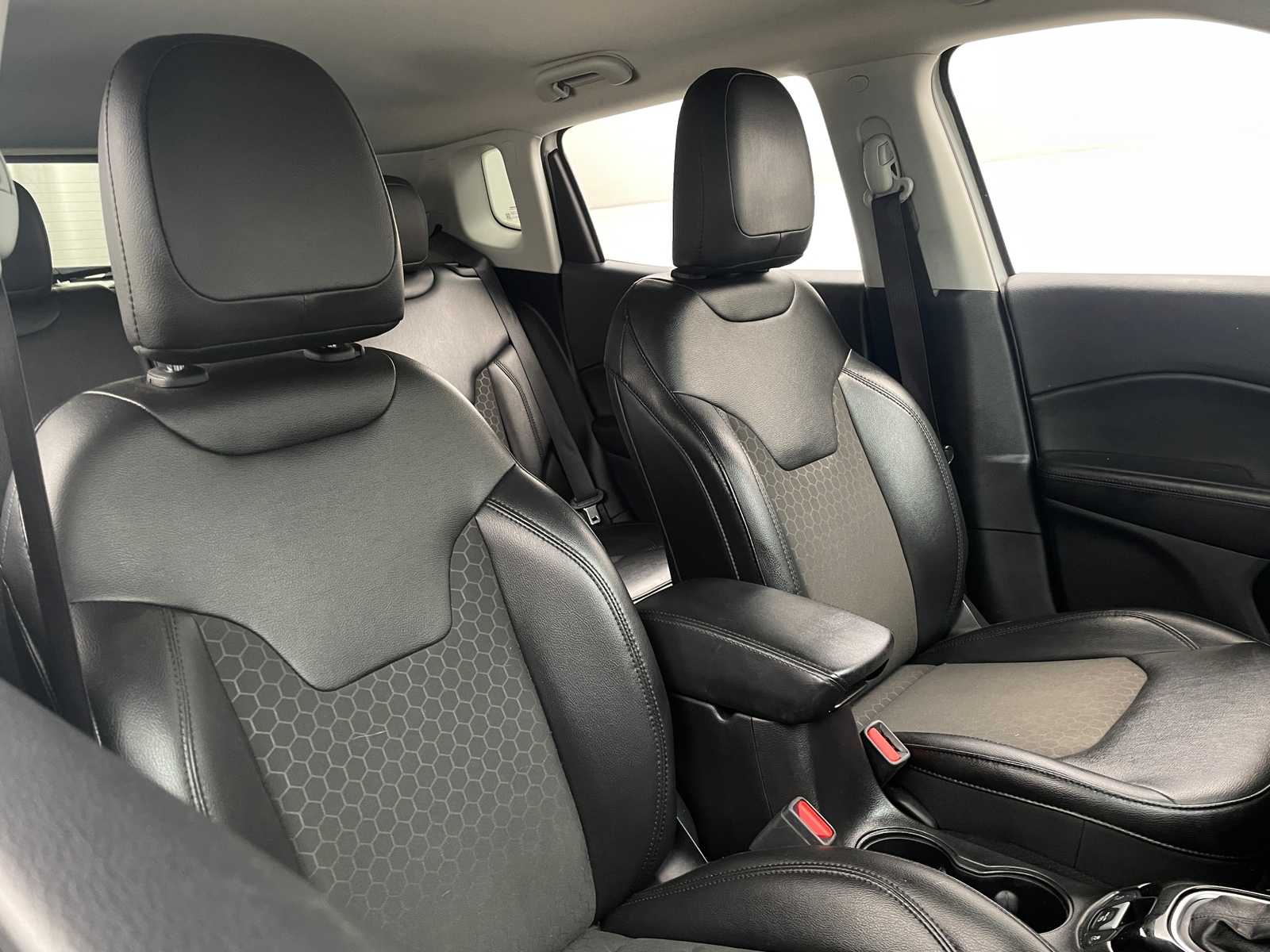 Thumbnail: 2020 Jeep Compass - 2