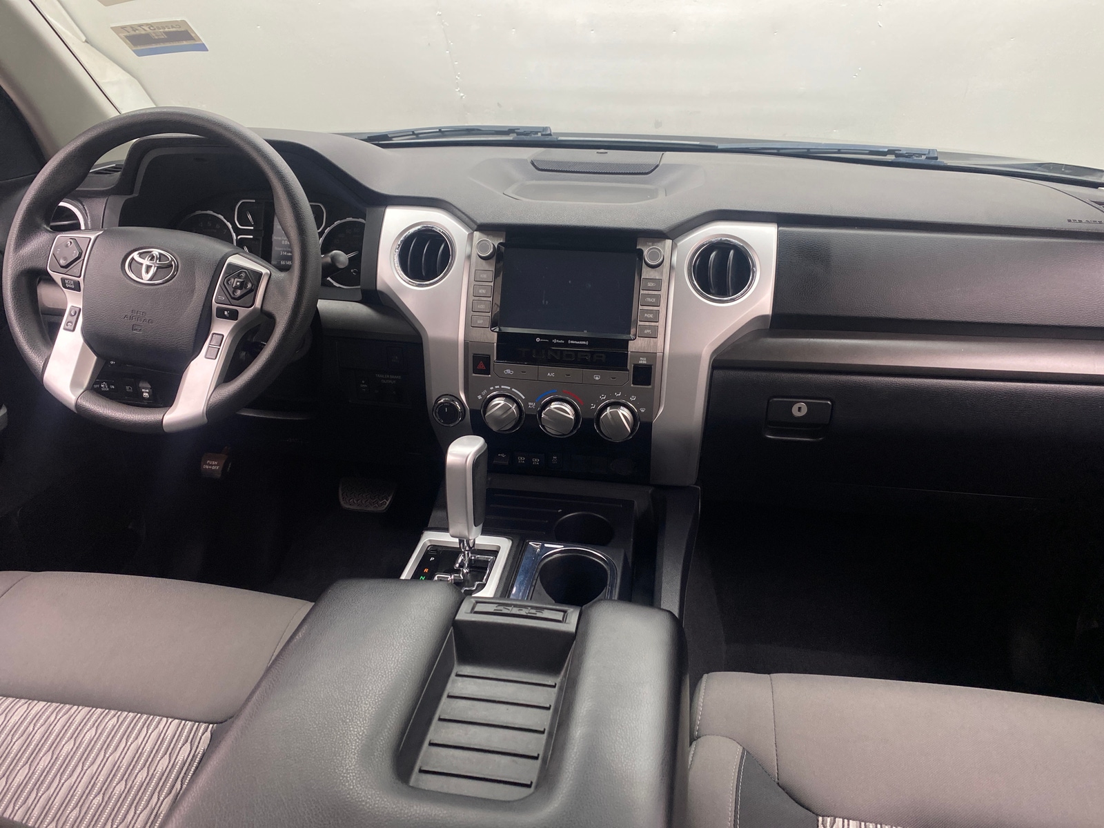 Thumbnail: 2020 Toyota Tundra - 3