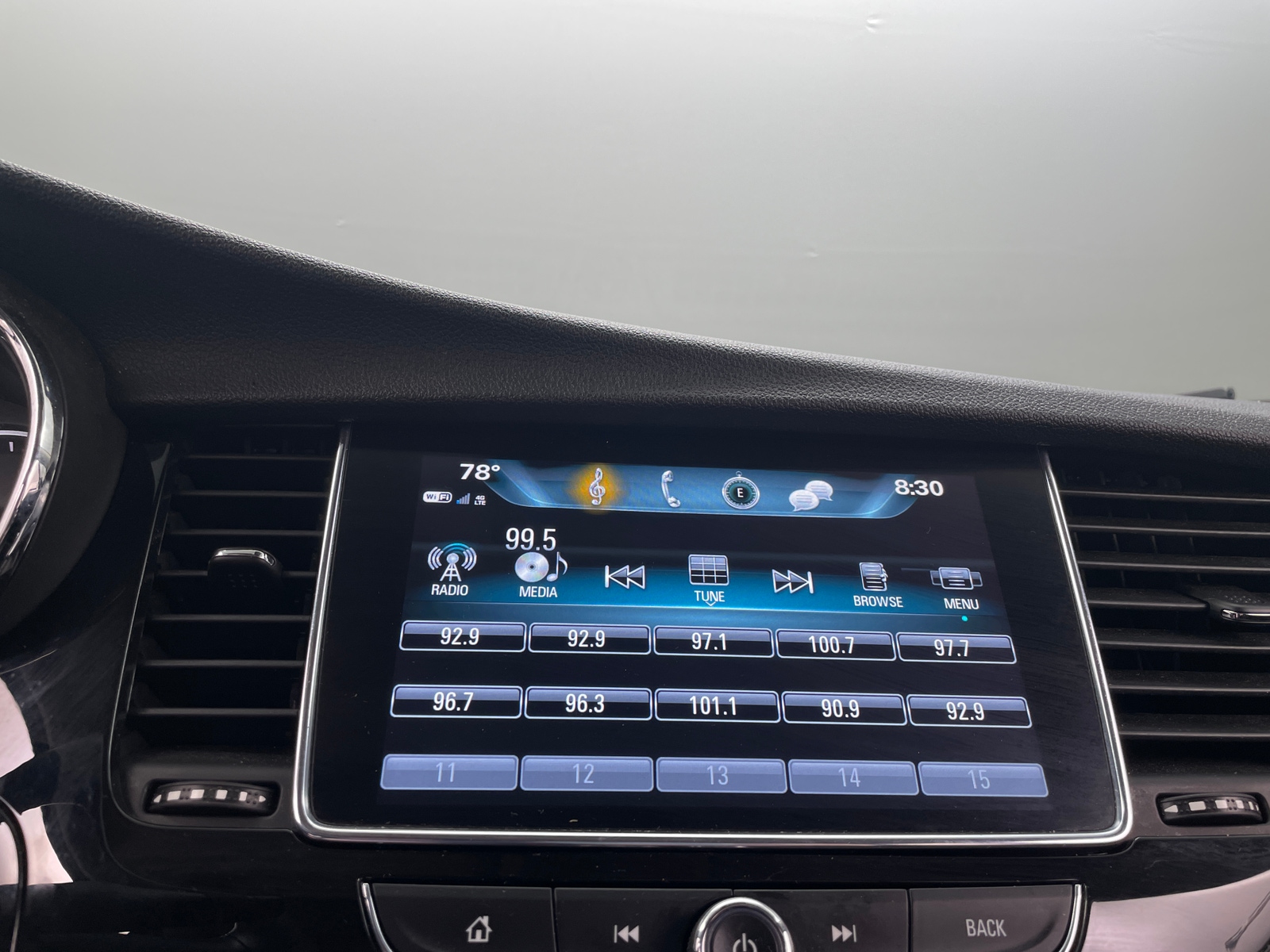 Thumbnail: 2021 Buick Encore - 3