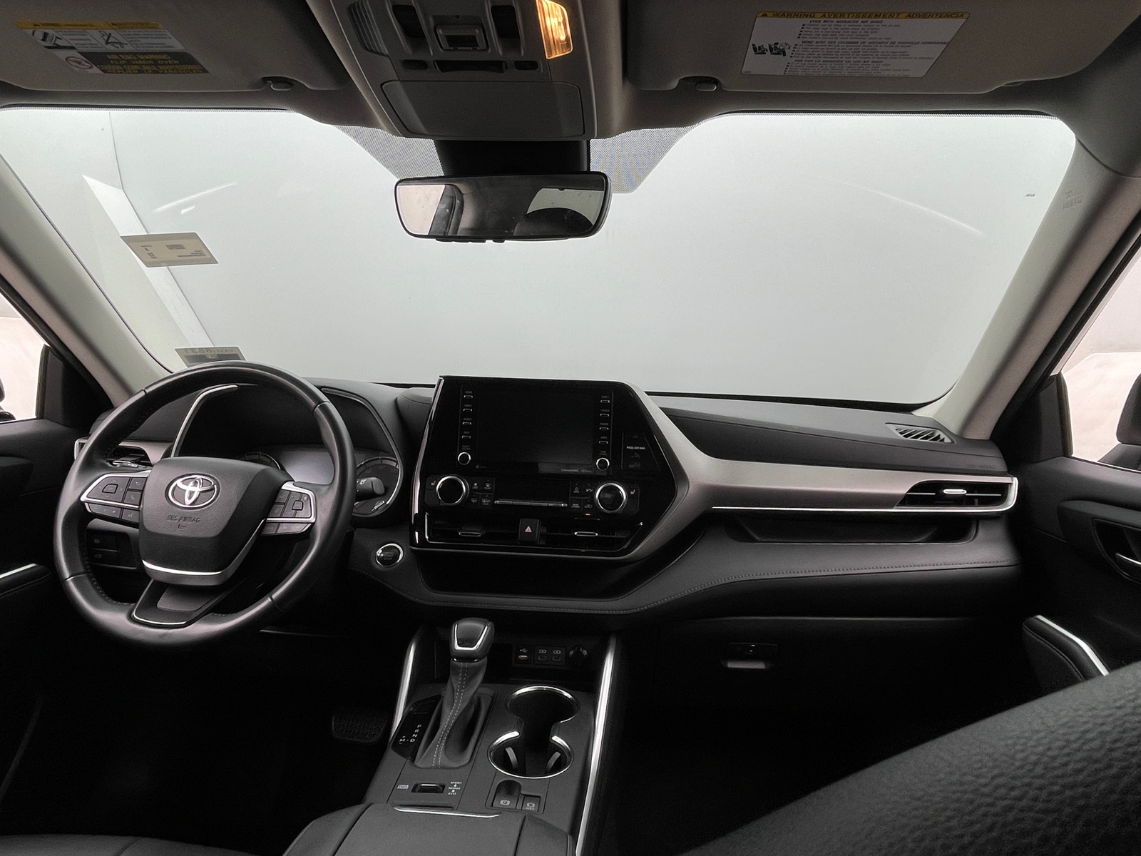 Thumbnail: 2022 Toyota Highlander - 2