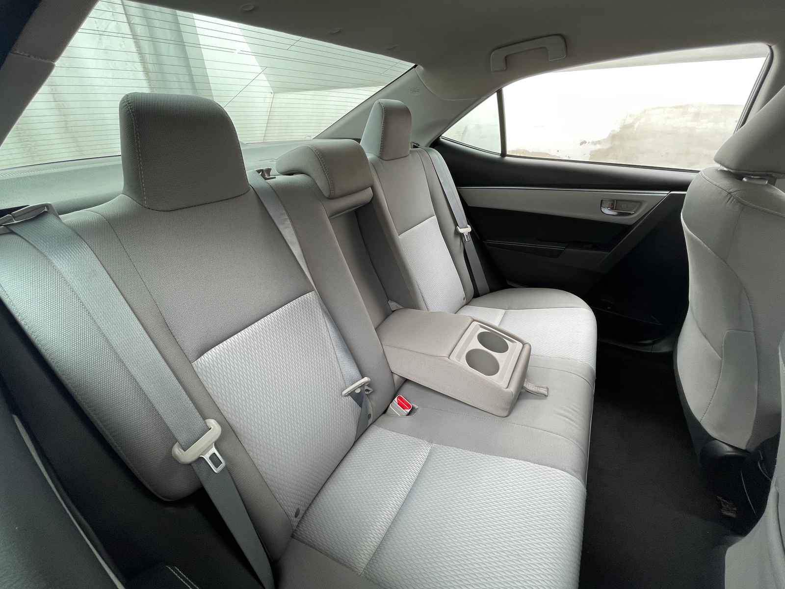 Thumbnail: 2015 Toyota Corolla - 6