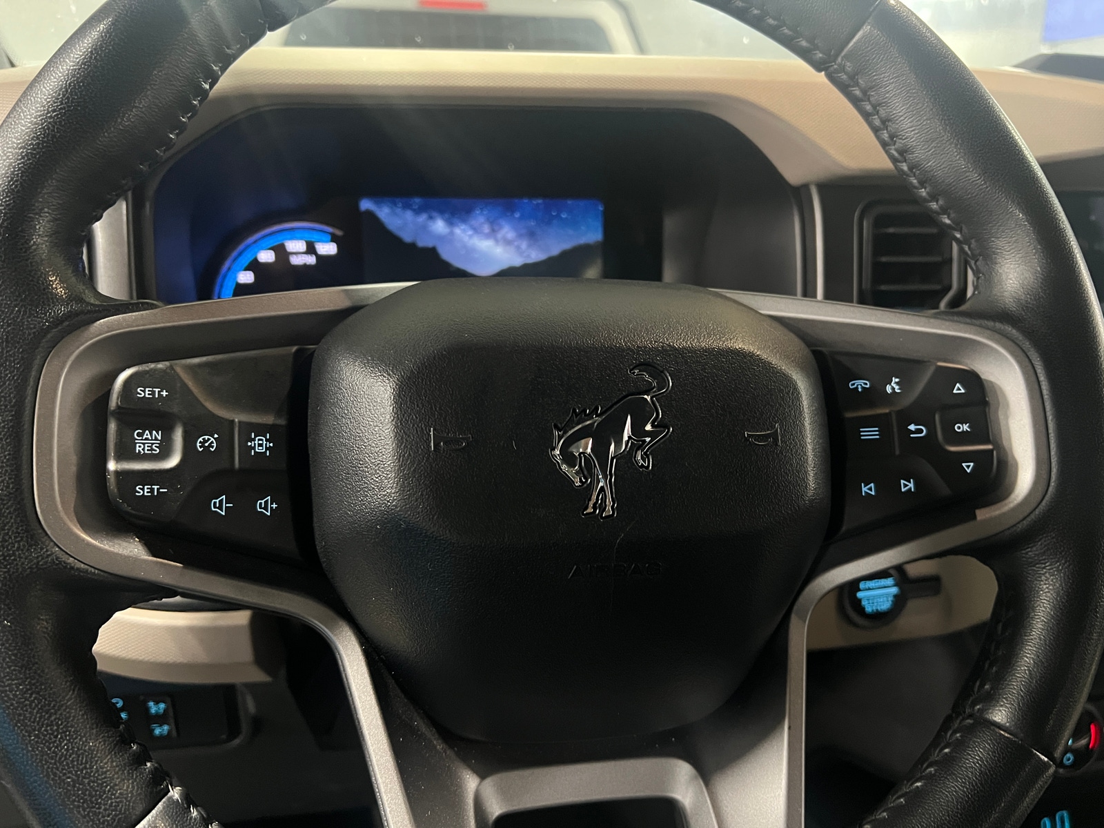 Thumbnail: 2022 Ford Bronco - 5