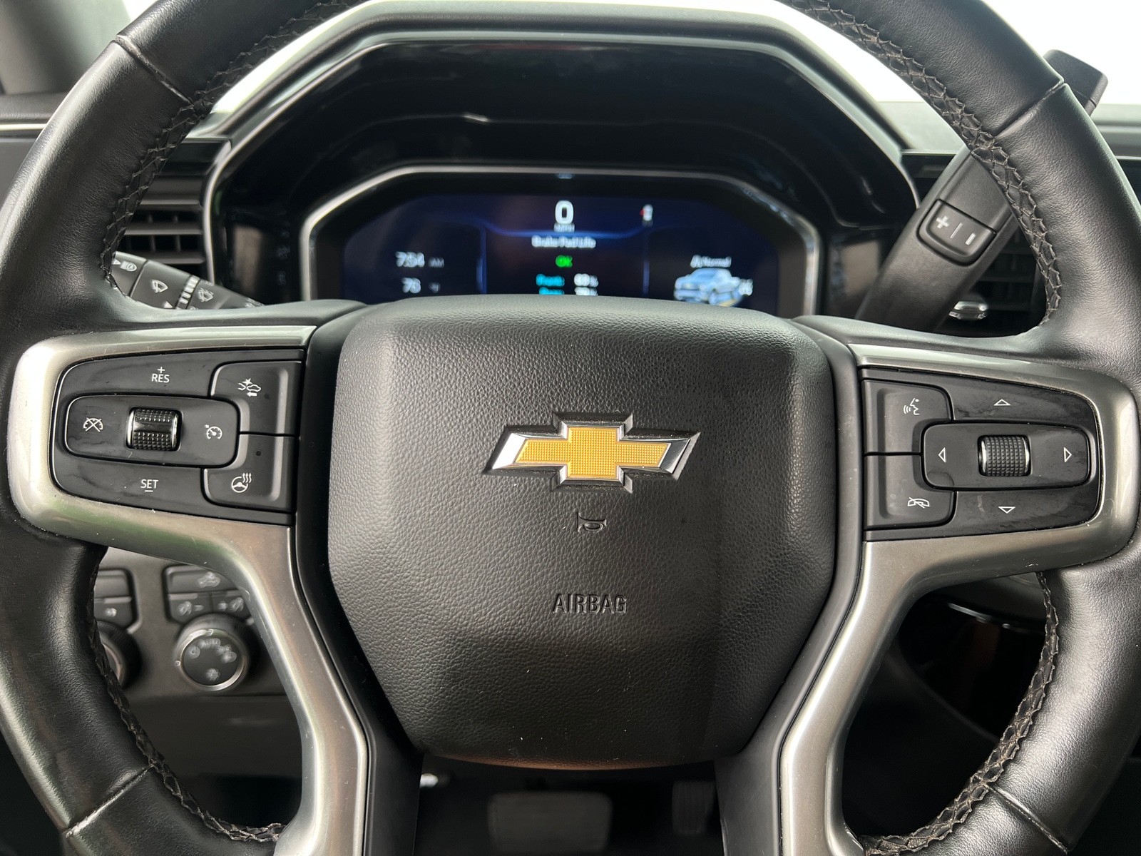 Thumbnail: 2023 Chevrolet Silverado 1500 - 5