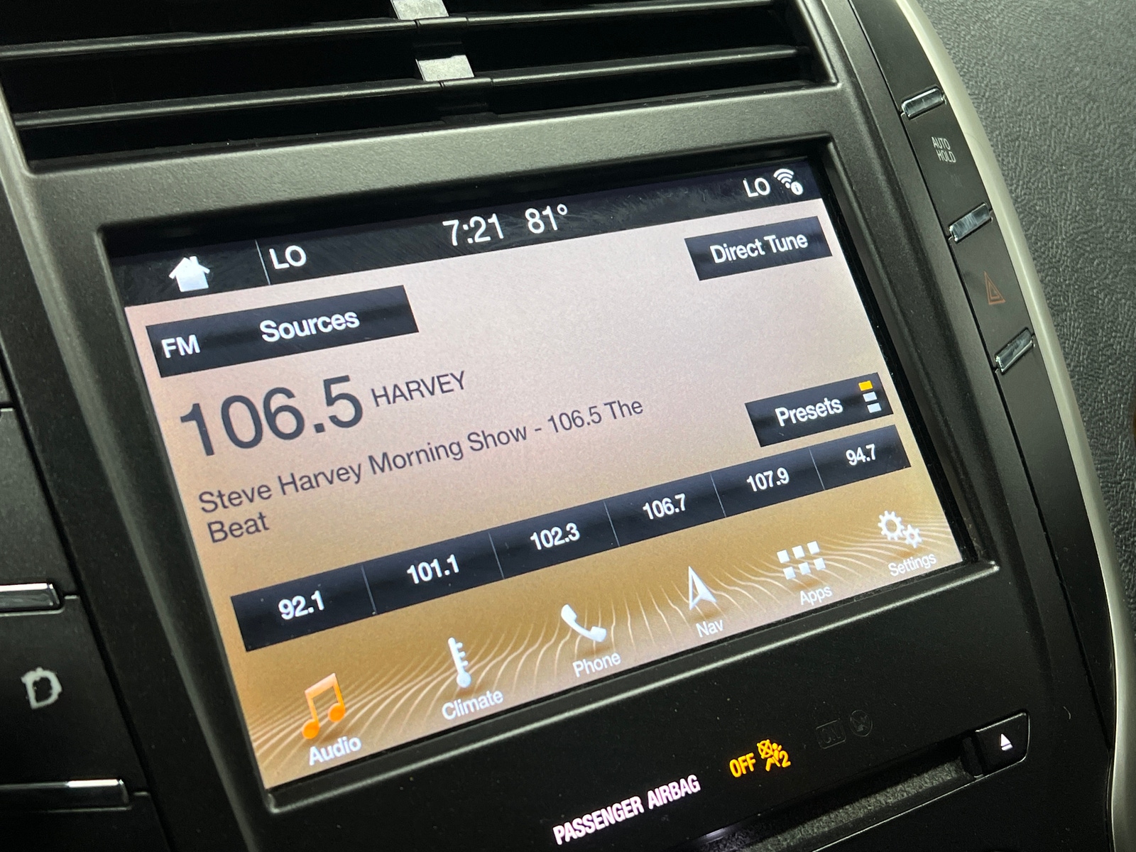 Thumbnail: 2019 Lincoln MKC - 3