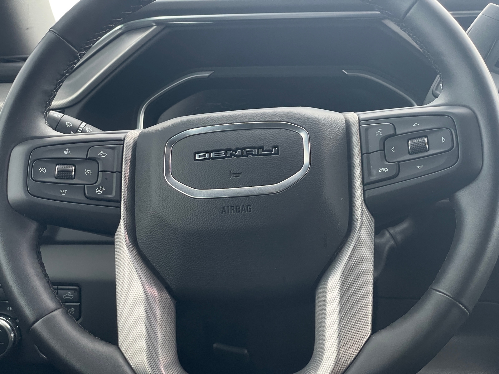 Thumbnail: 2024 GMC Sierra 2500 - 4