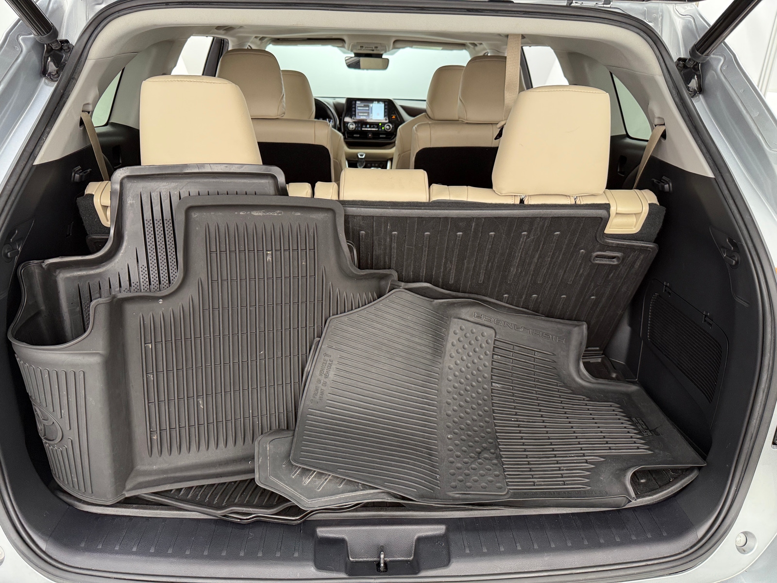 Thumbnail: 2021 Toyota Highlander - 6