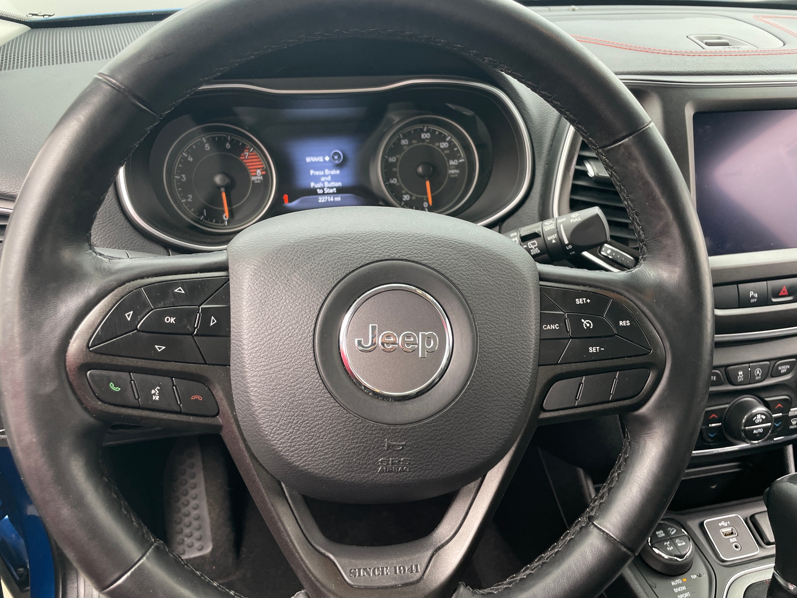 Thumbnail: 2021 Jeep Cherokee - 4