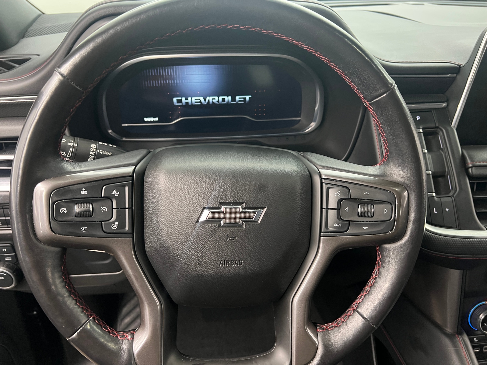 Thumbnail: 2022 Chevrolet Tahoe - 4