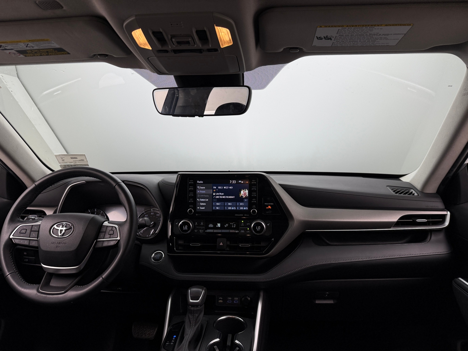Thumbnail: 2022 Toyota Highlander - 2