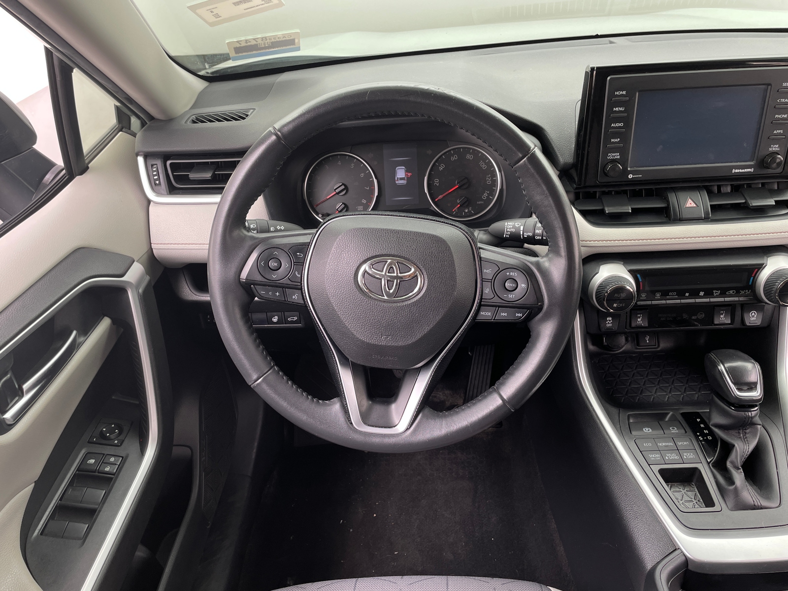 Thumbnail: 2020 Toyota RAV4 - 5