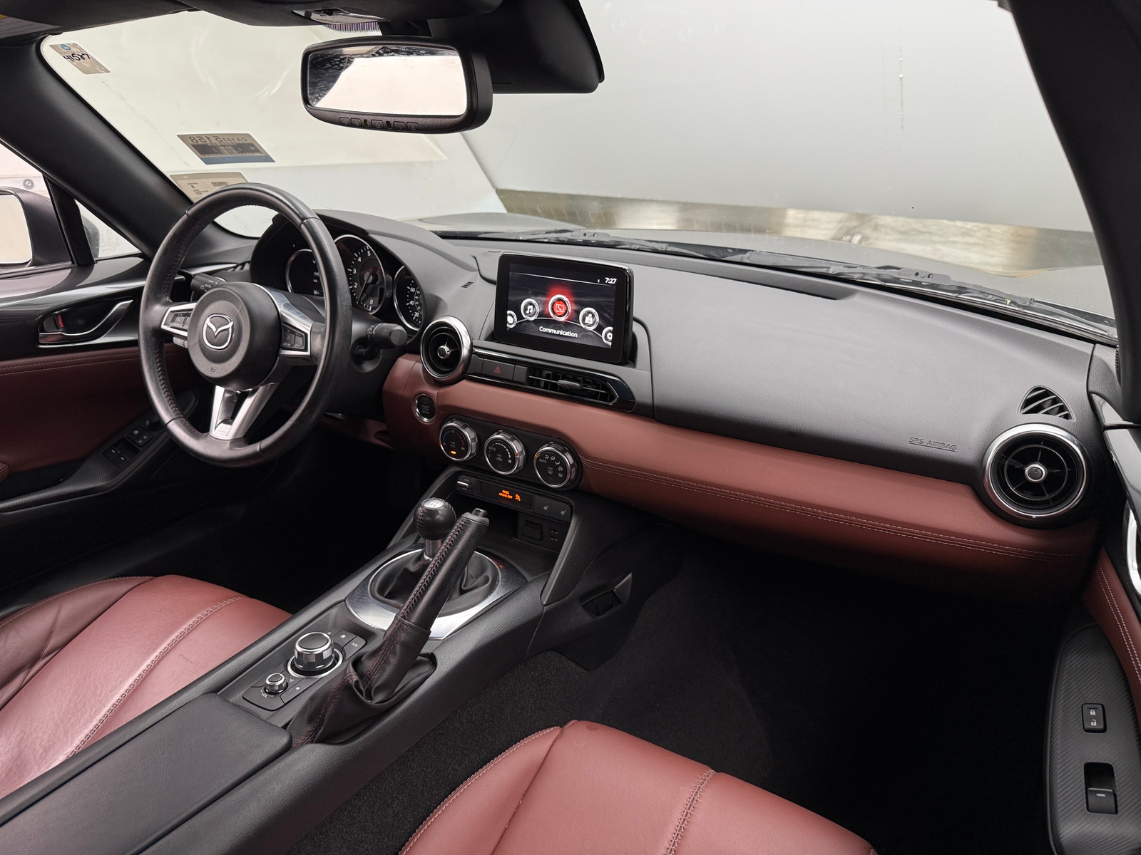 Thumbnail: 2018 Mazda MX-5 Miata - 2