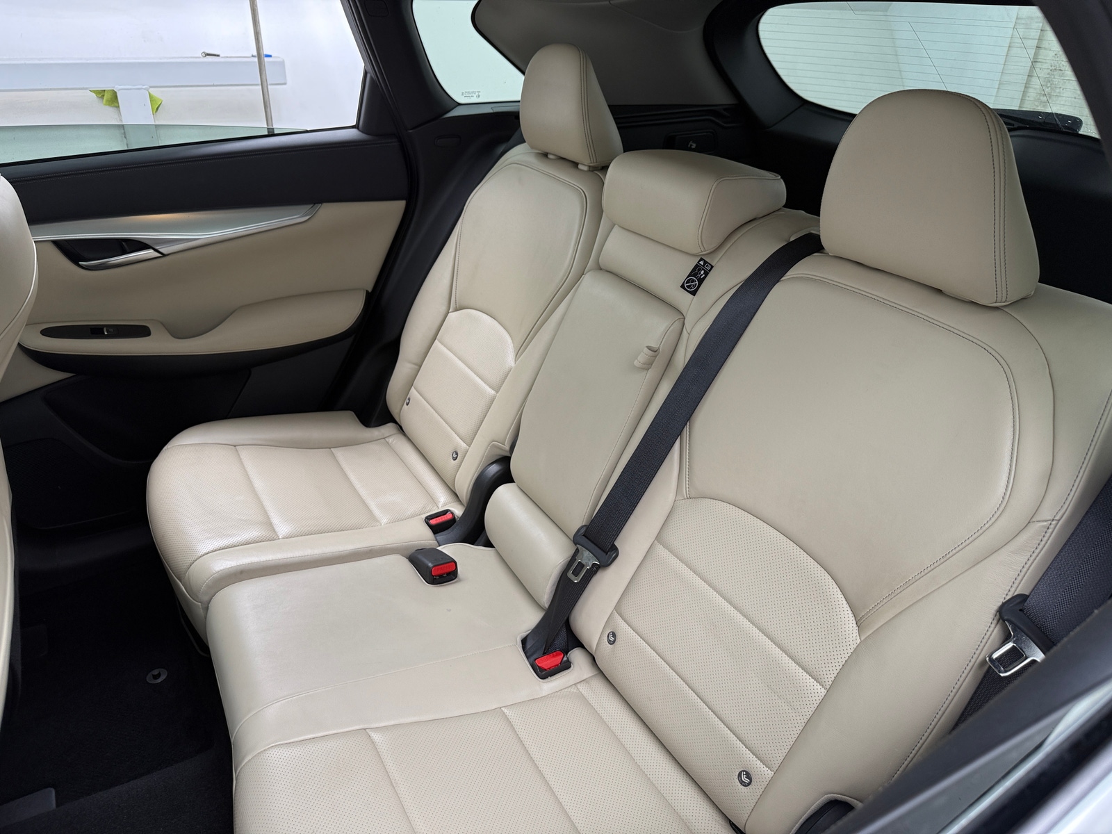 Thumbnail: 2019 INFINITI QX50 - 6