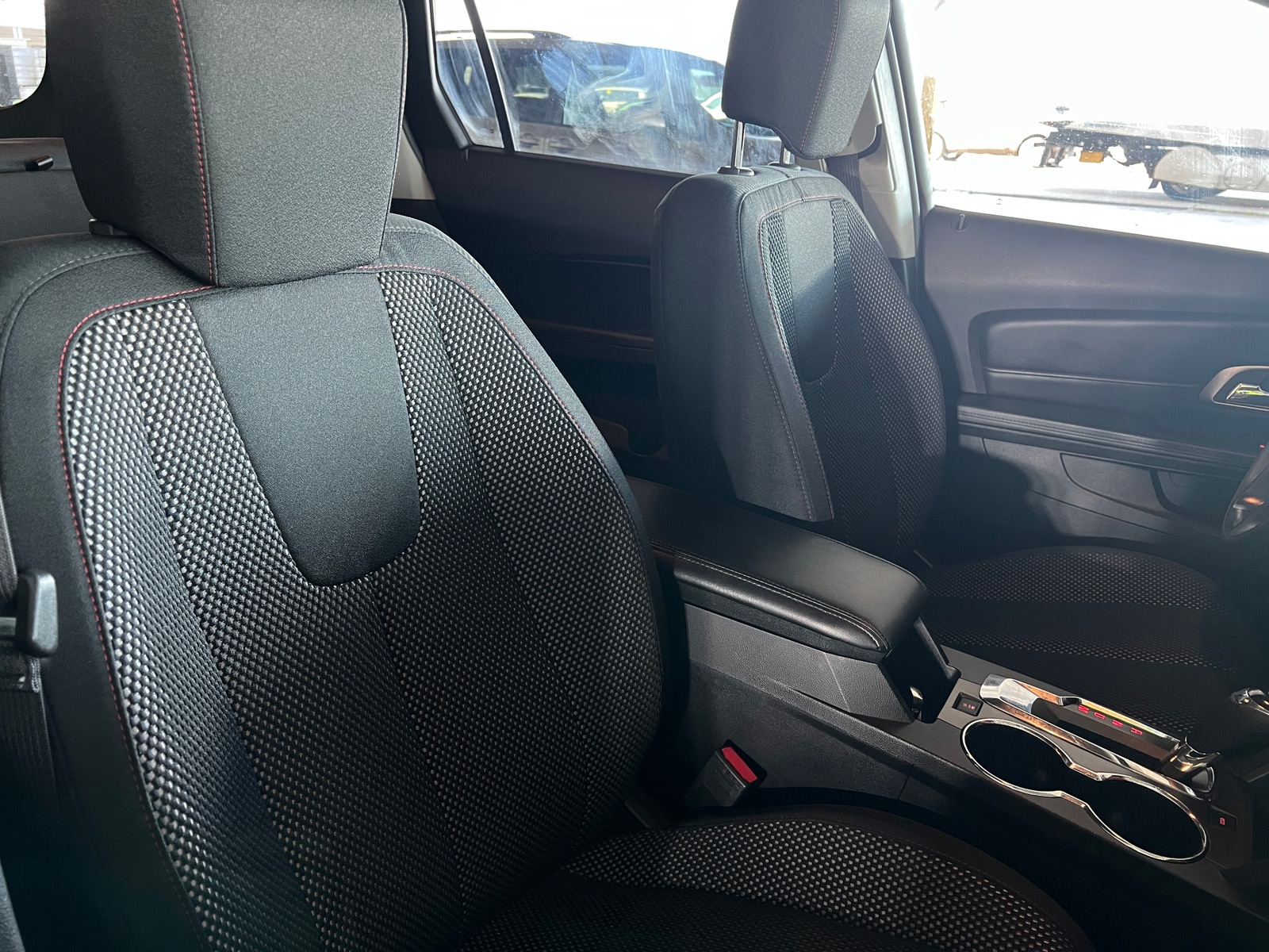 Thumbnail: 2017 GMC Terrain - 2