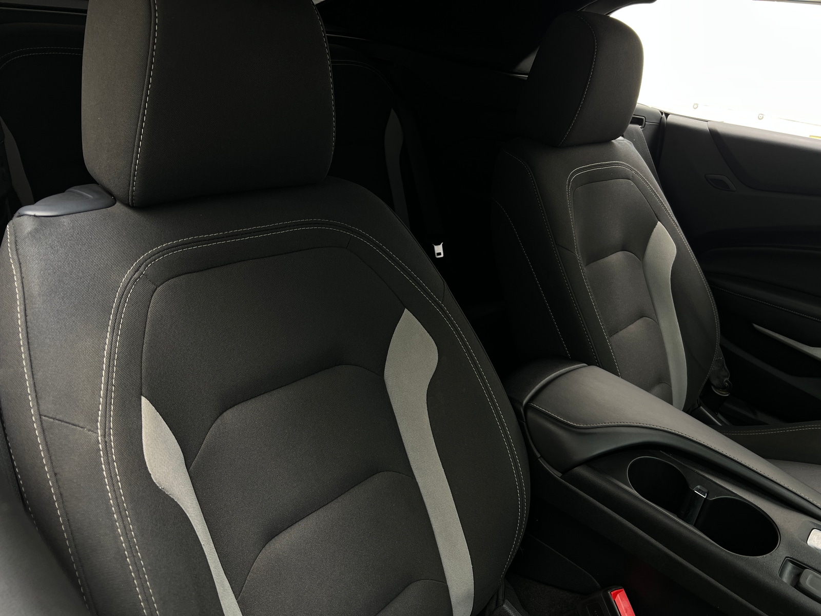 Thumbnail: 2019 Chevrolet Camaro - 2