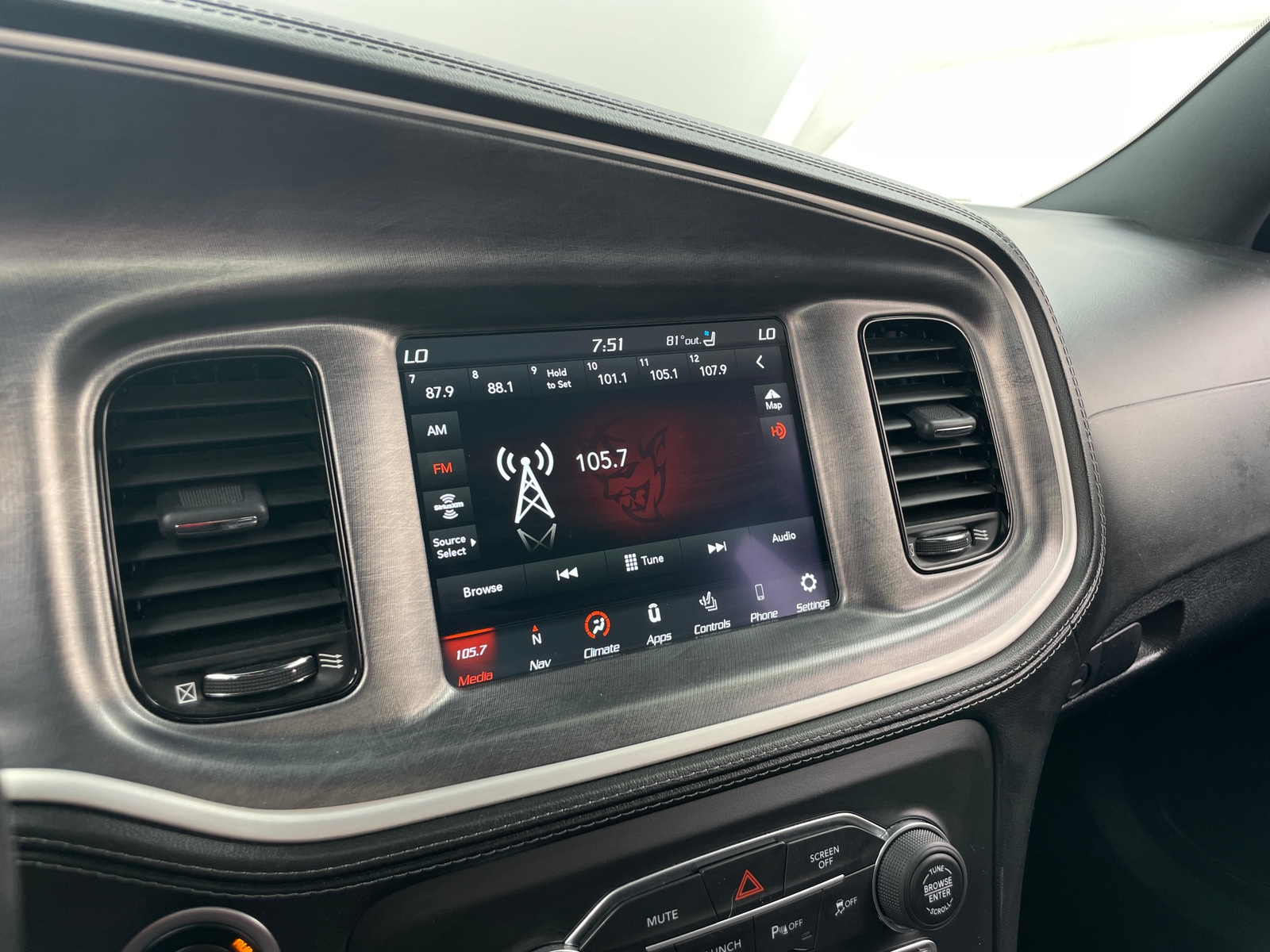 Thumbnail: 2020 Dodge Charger - 3