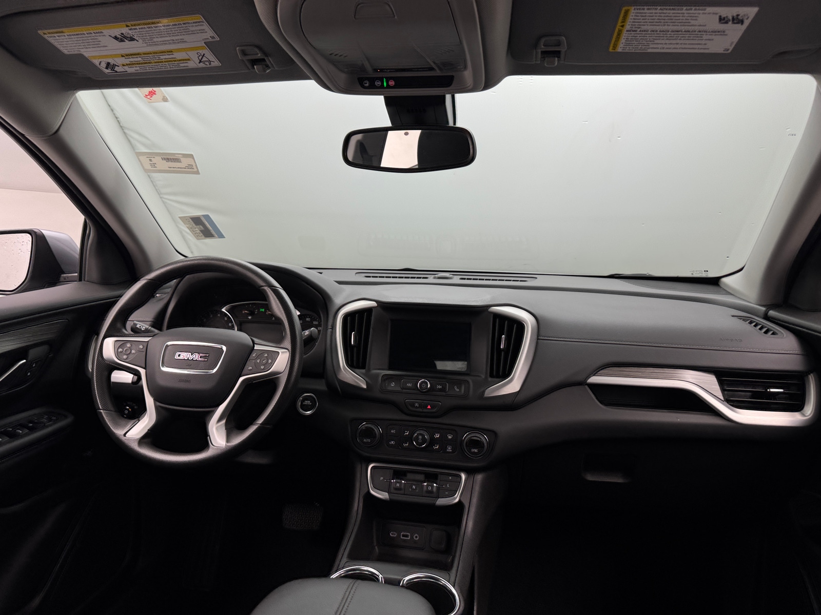 Thumbnail: 2024 GMC Terrain - 3